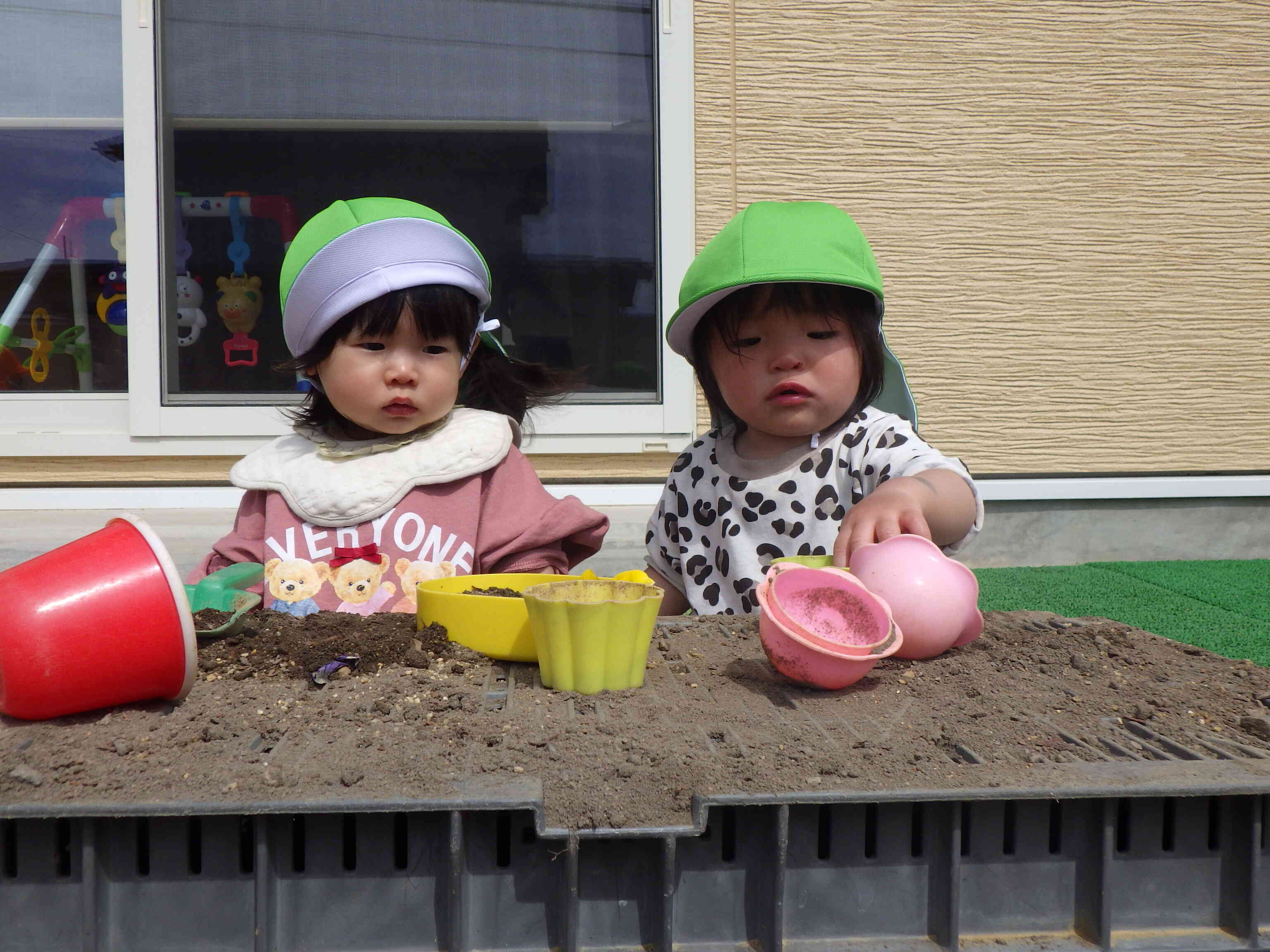 このテーブル、気に入ったわ〜