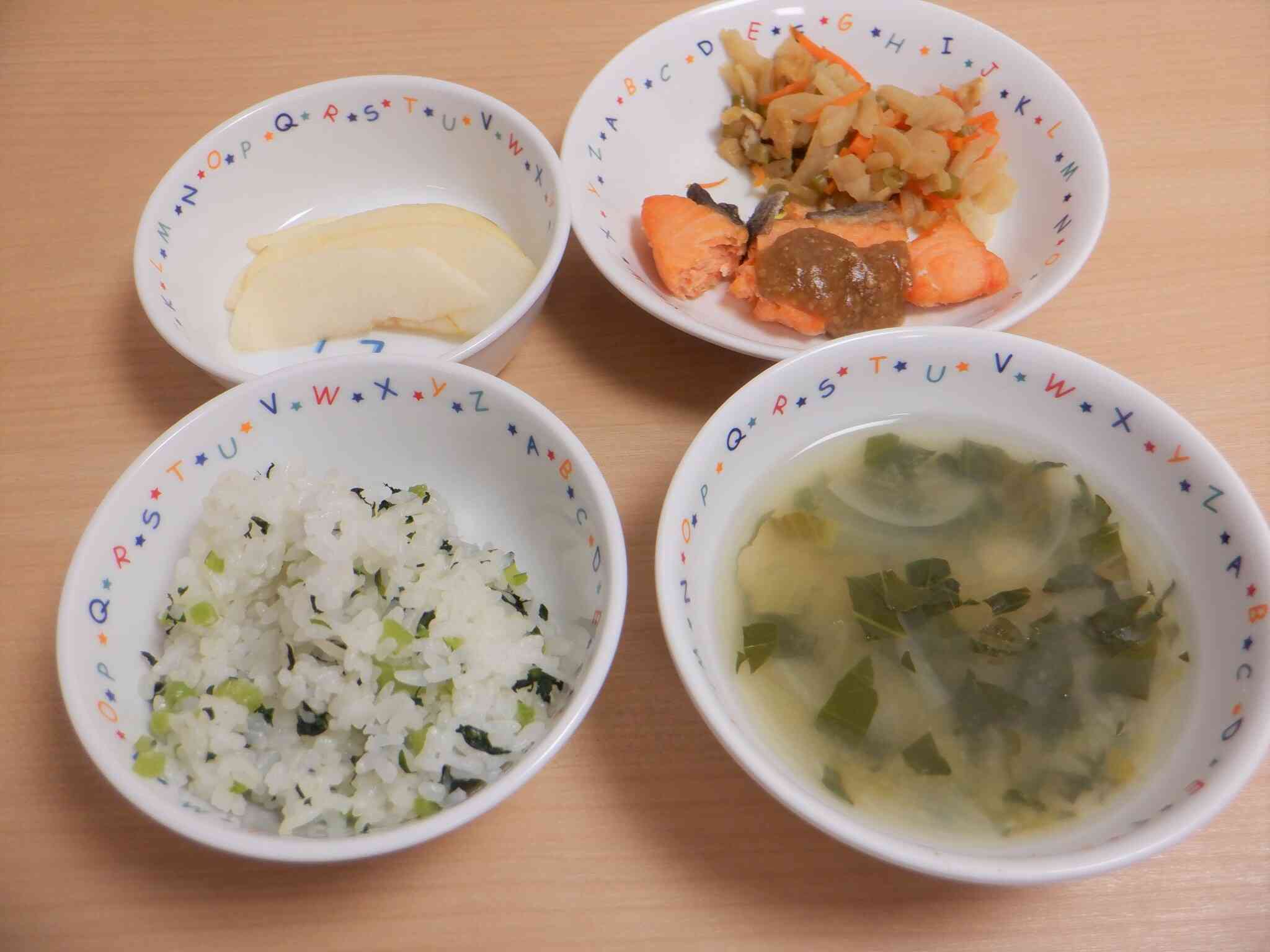 １０月３日の給食