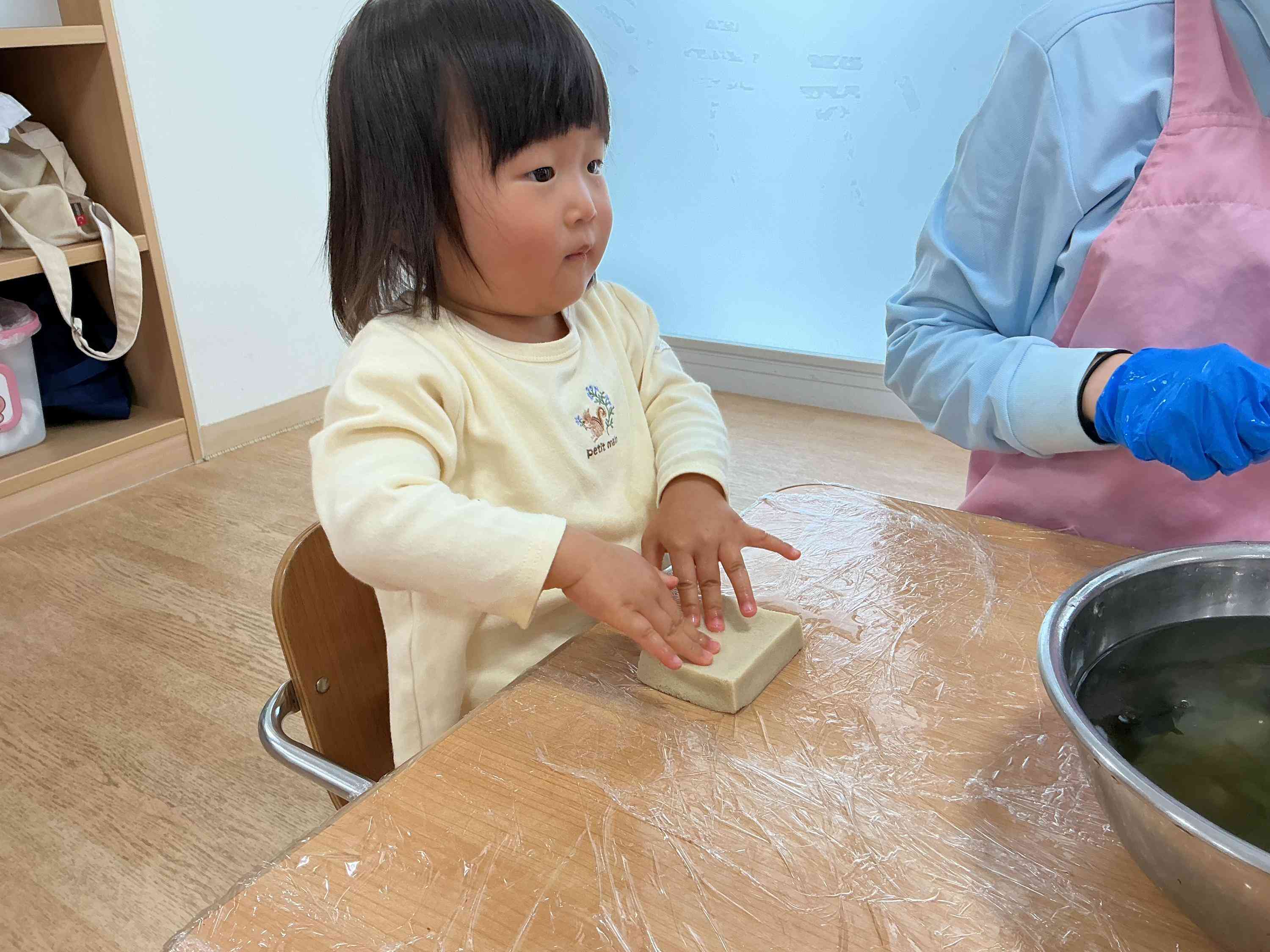 弾力のある高野豆腐に変身!