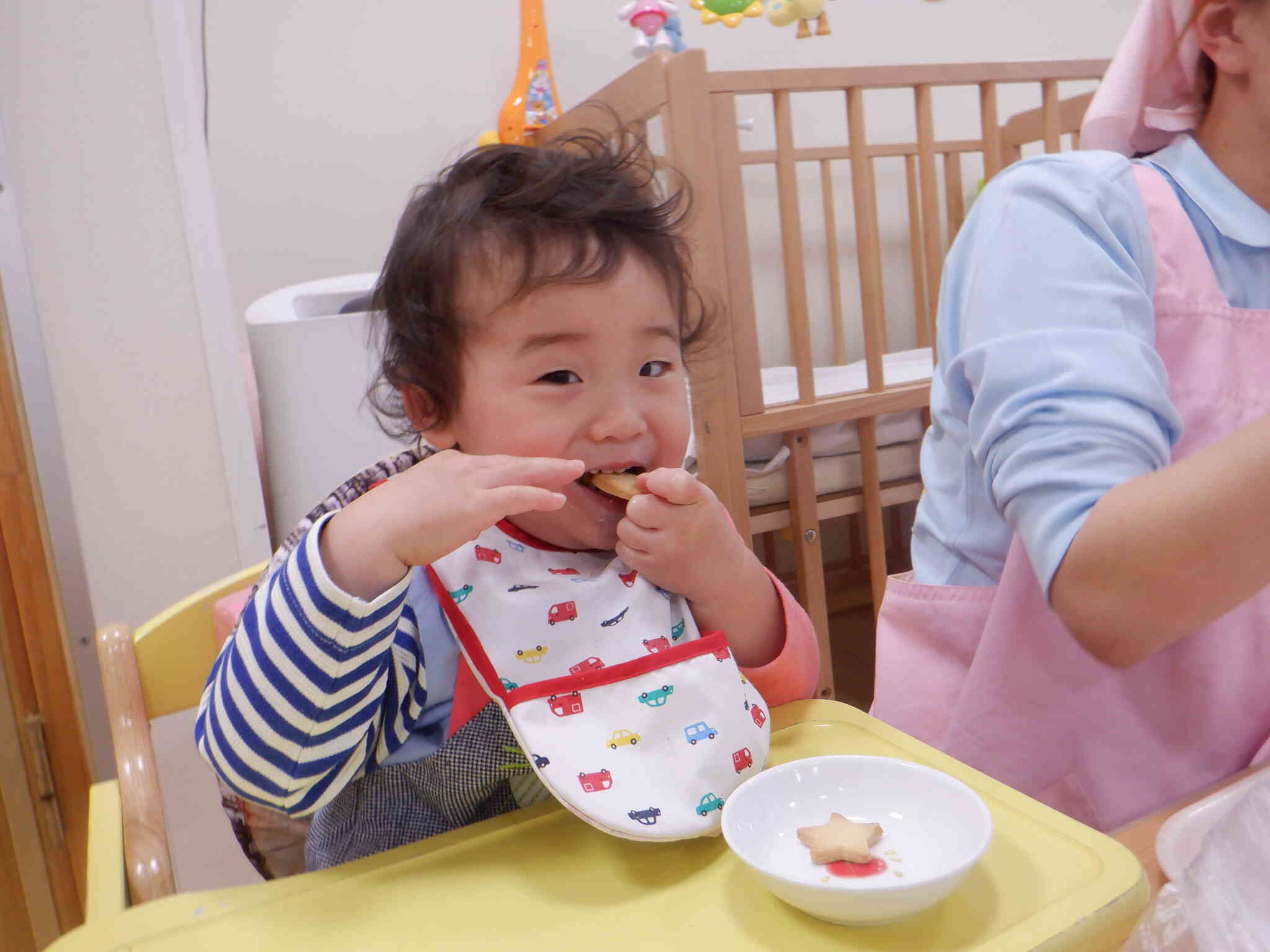 しっかりもぐもぐしています☆