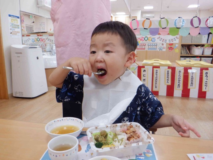 待ちに待ったお弁当の時間☆
