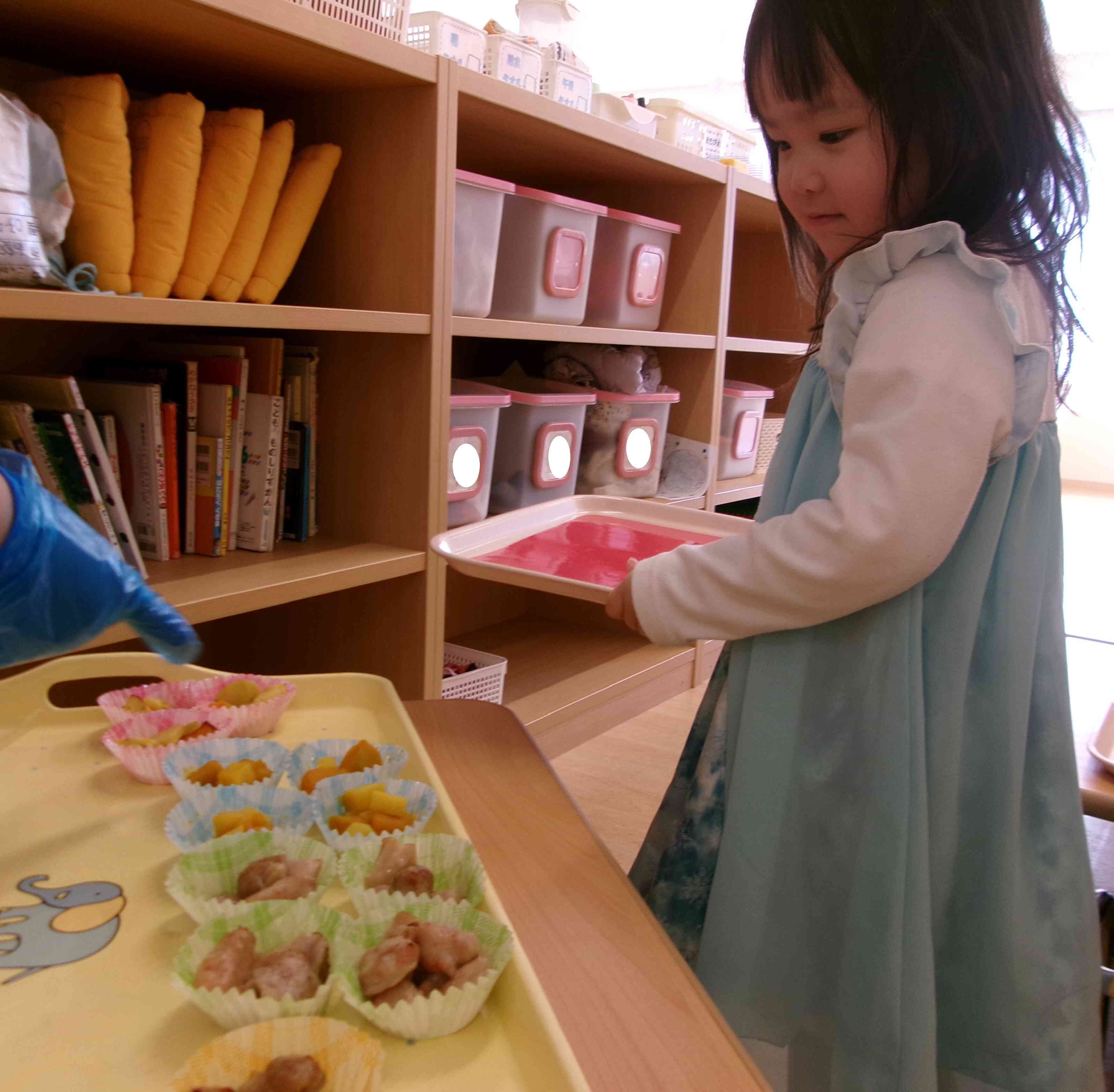 ランチビュッフェで卒業・進級パーティー♪