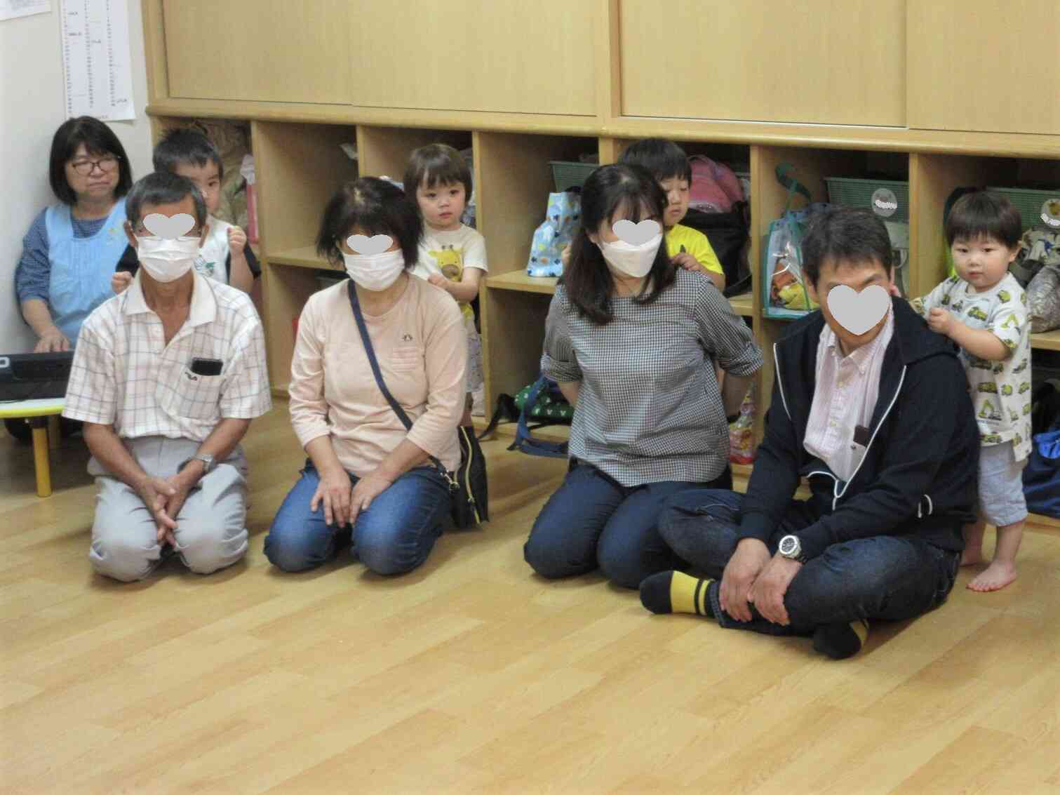 トン、トン、トン♫