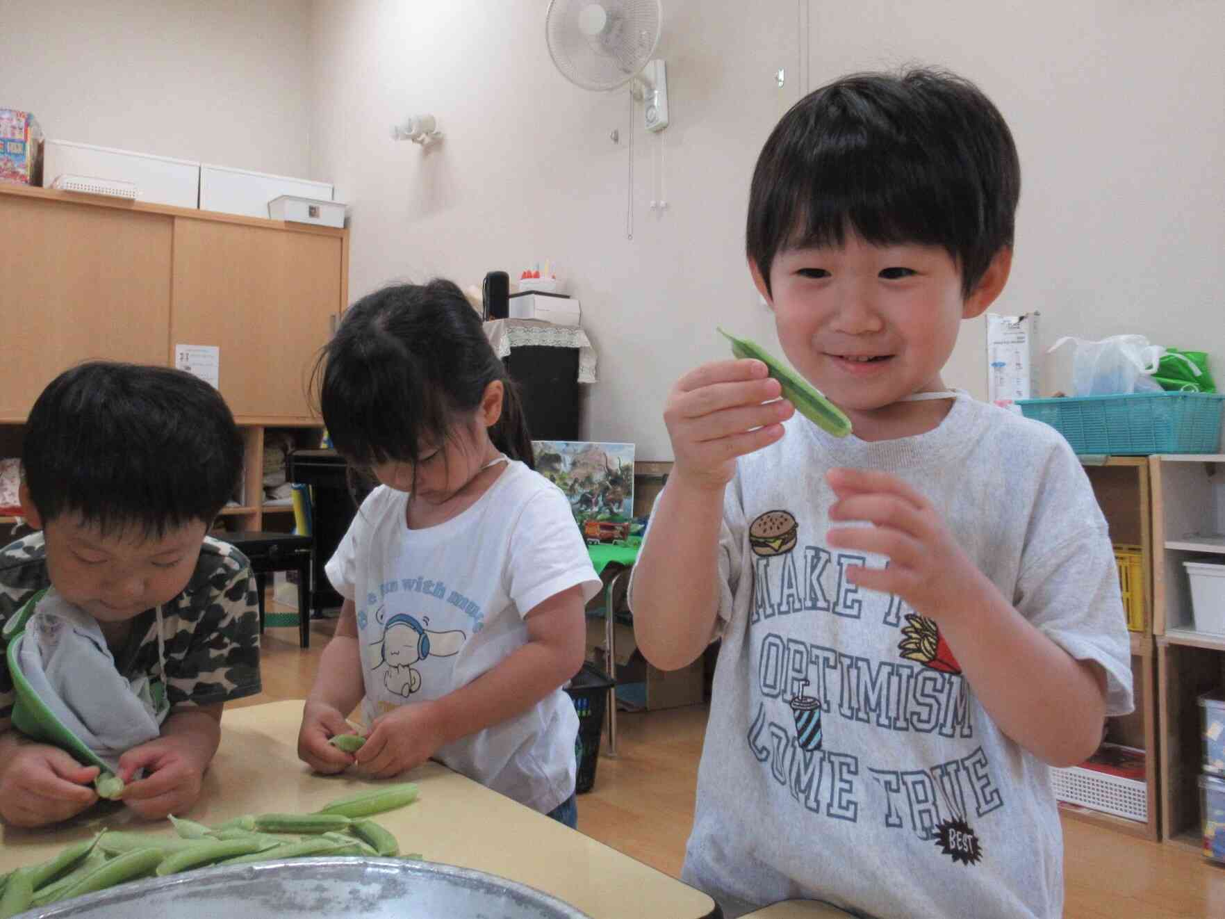 ぷっくりと膨らんで、これは大きい豆が入っている気がする・・・♪