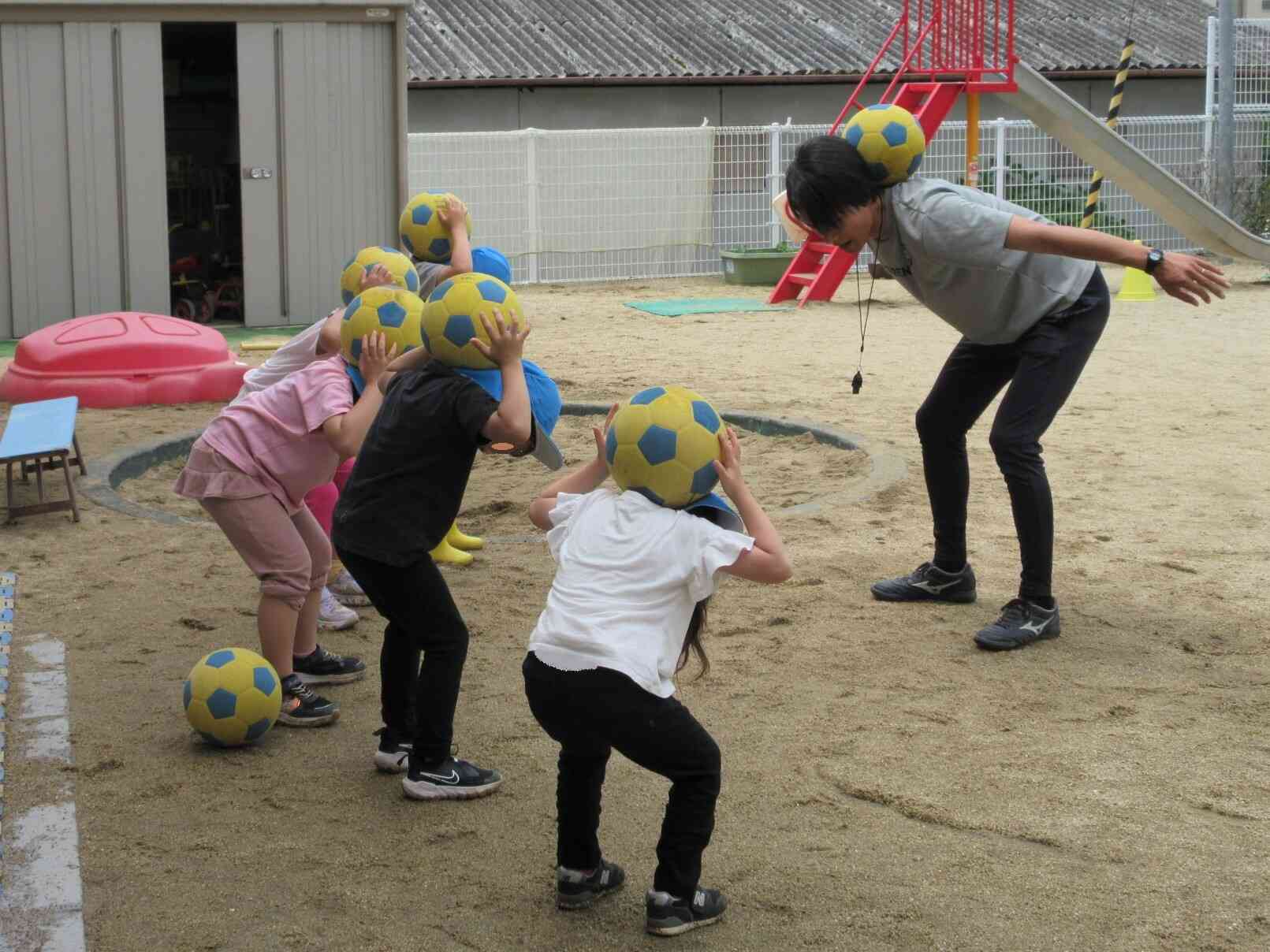 はじめてのサッカー教室(きりん組)