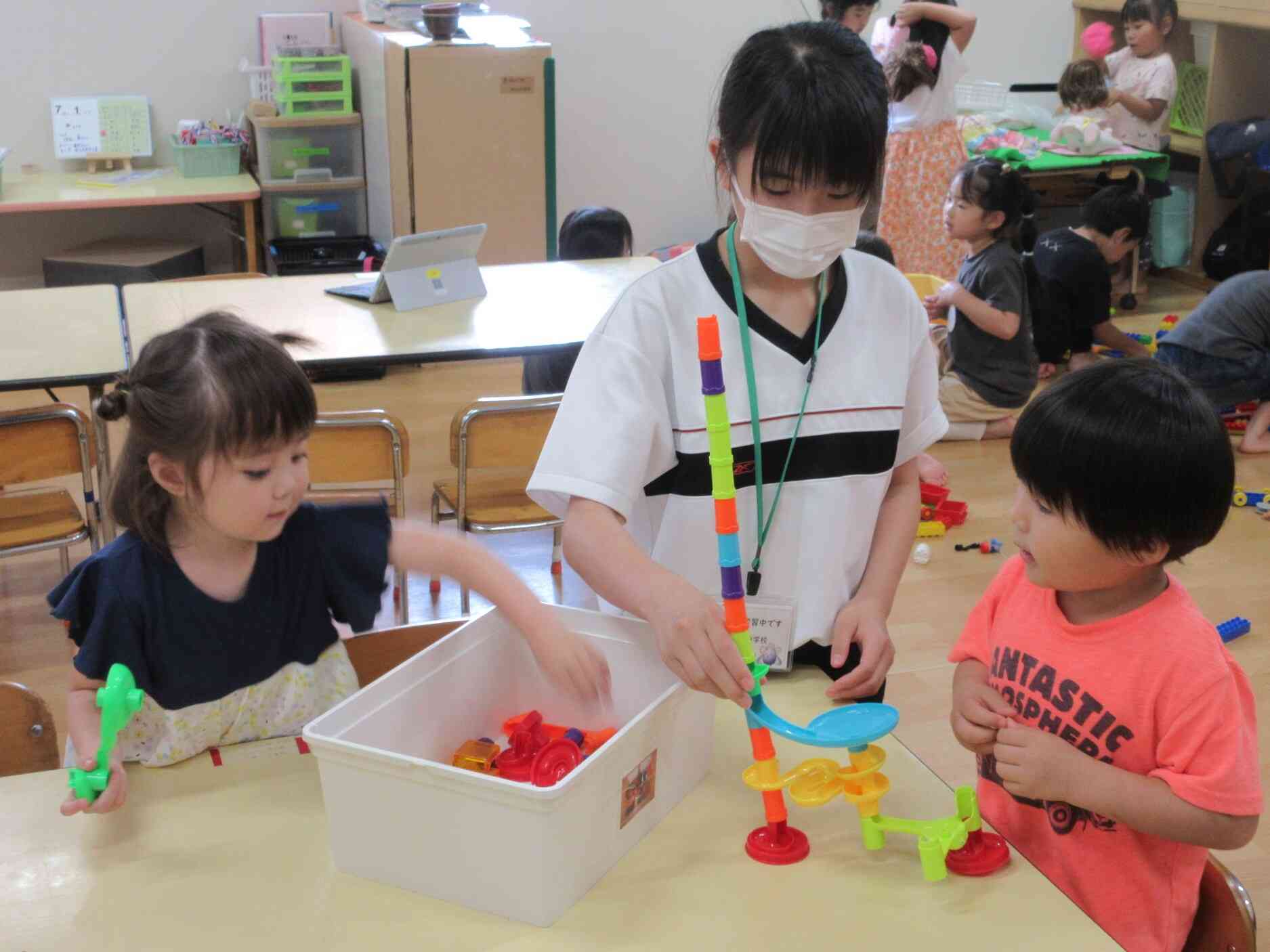 この日は英語のレッスンもあり、一緒に参加しました。さすが中学生、発音がいいね♪