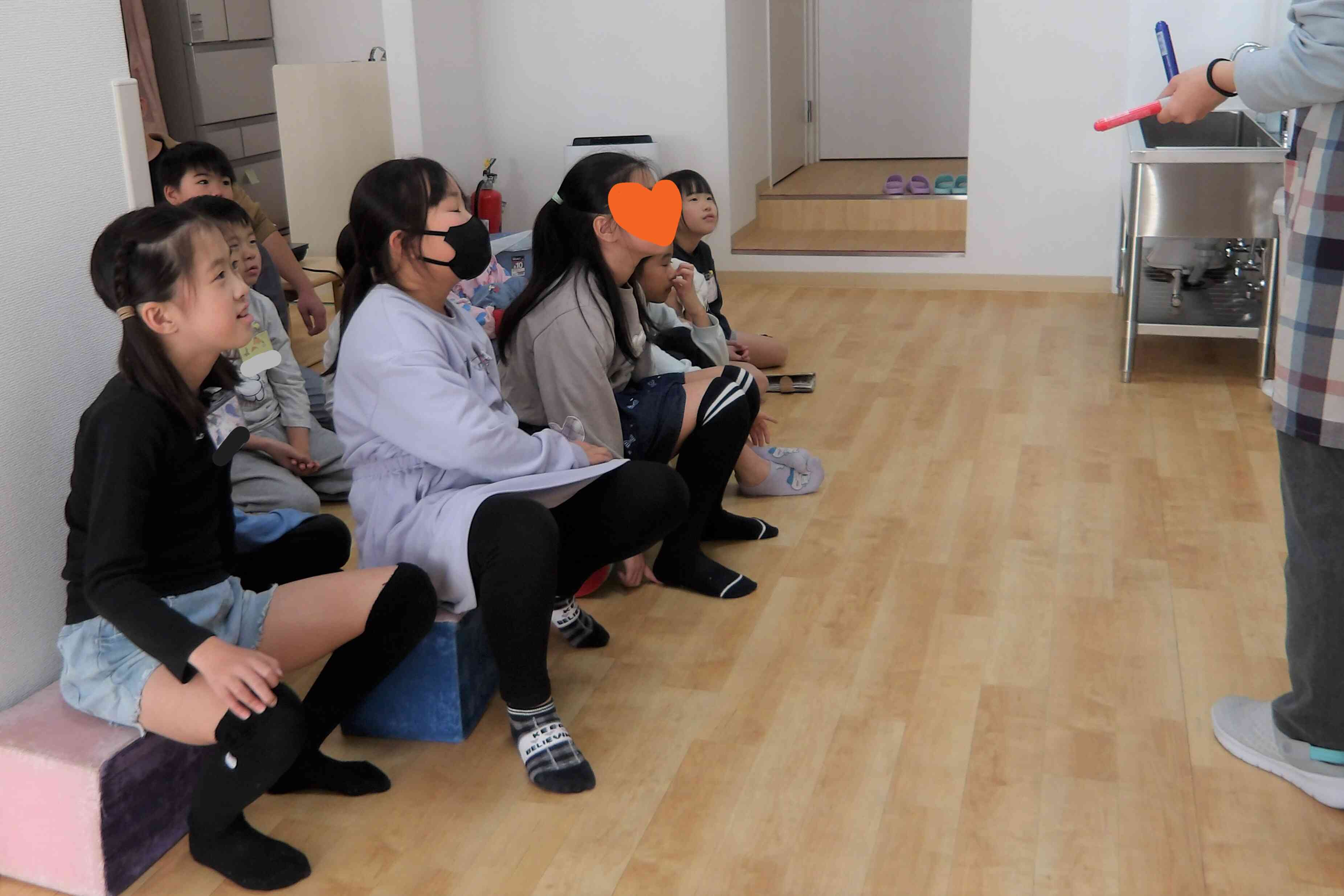 「出汁クイズ」真剣に聞いています