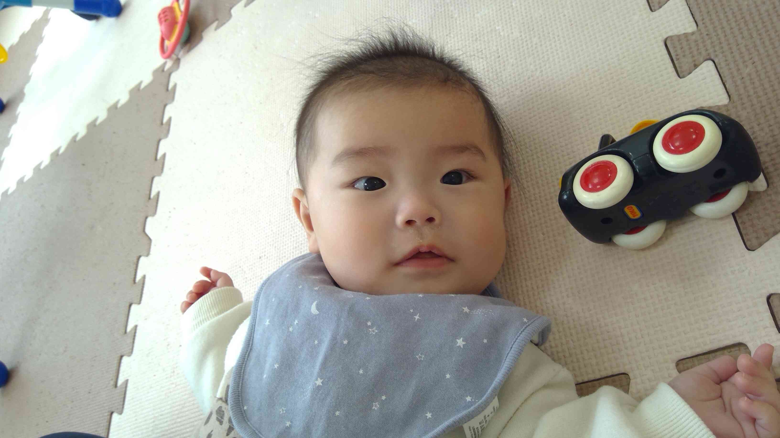 少しずつミルクもたくさん飲めるようになってきたね