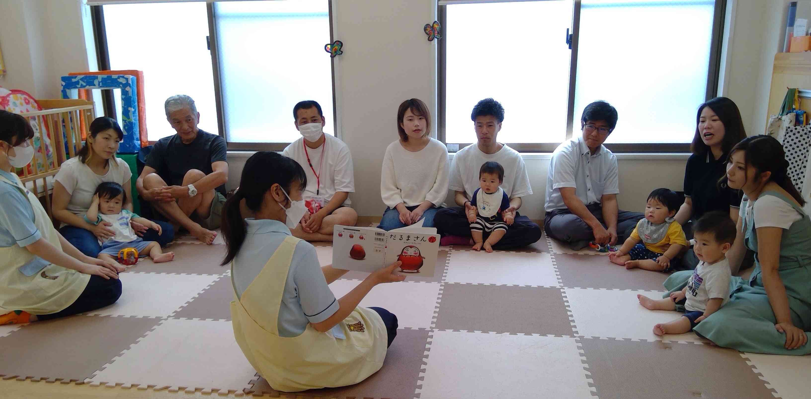 0歳児クラス参観日