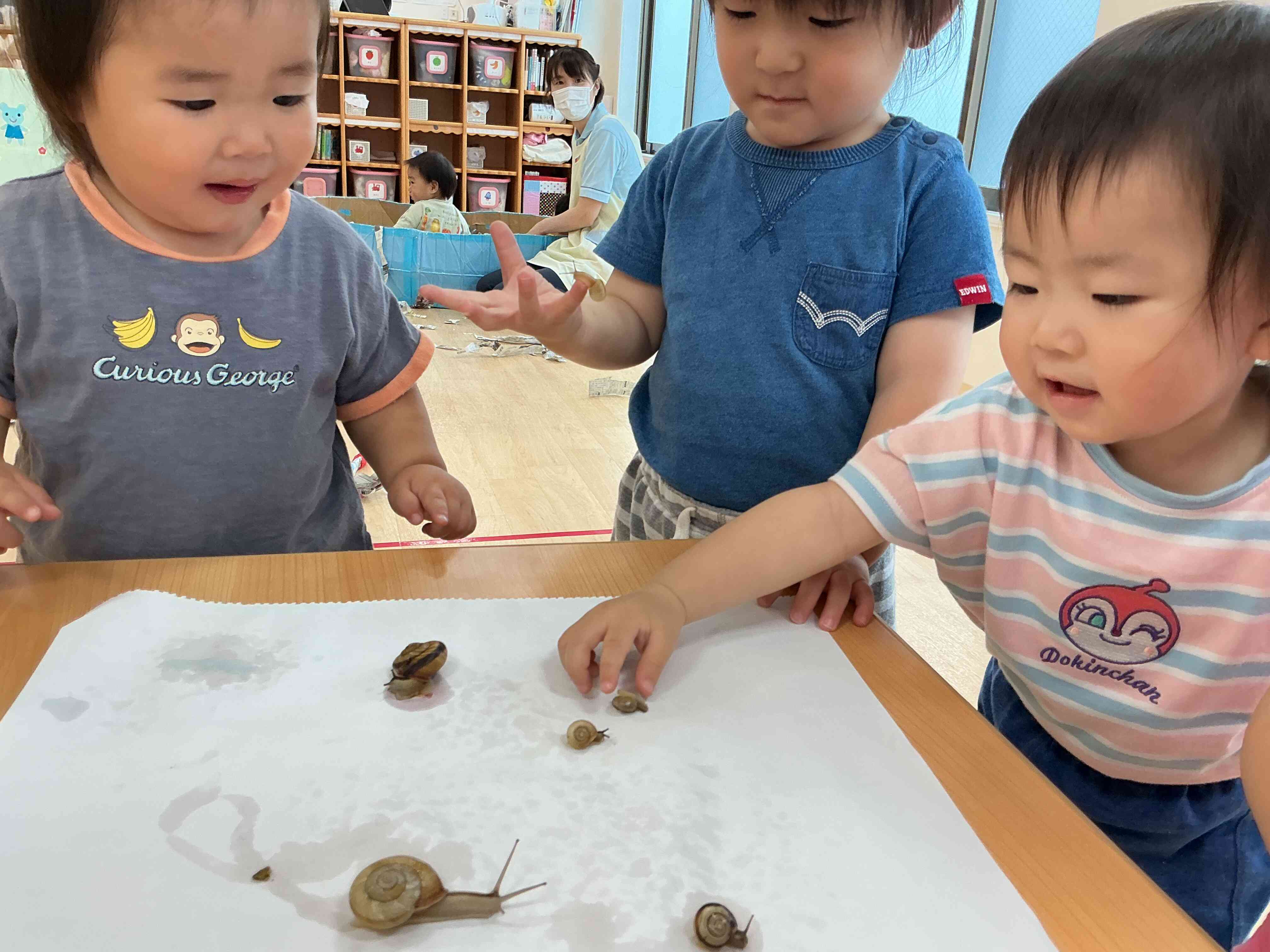 1歳児クラスのお友達もやってきた