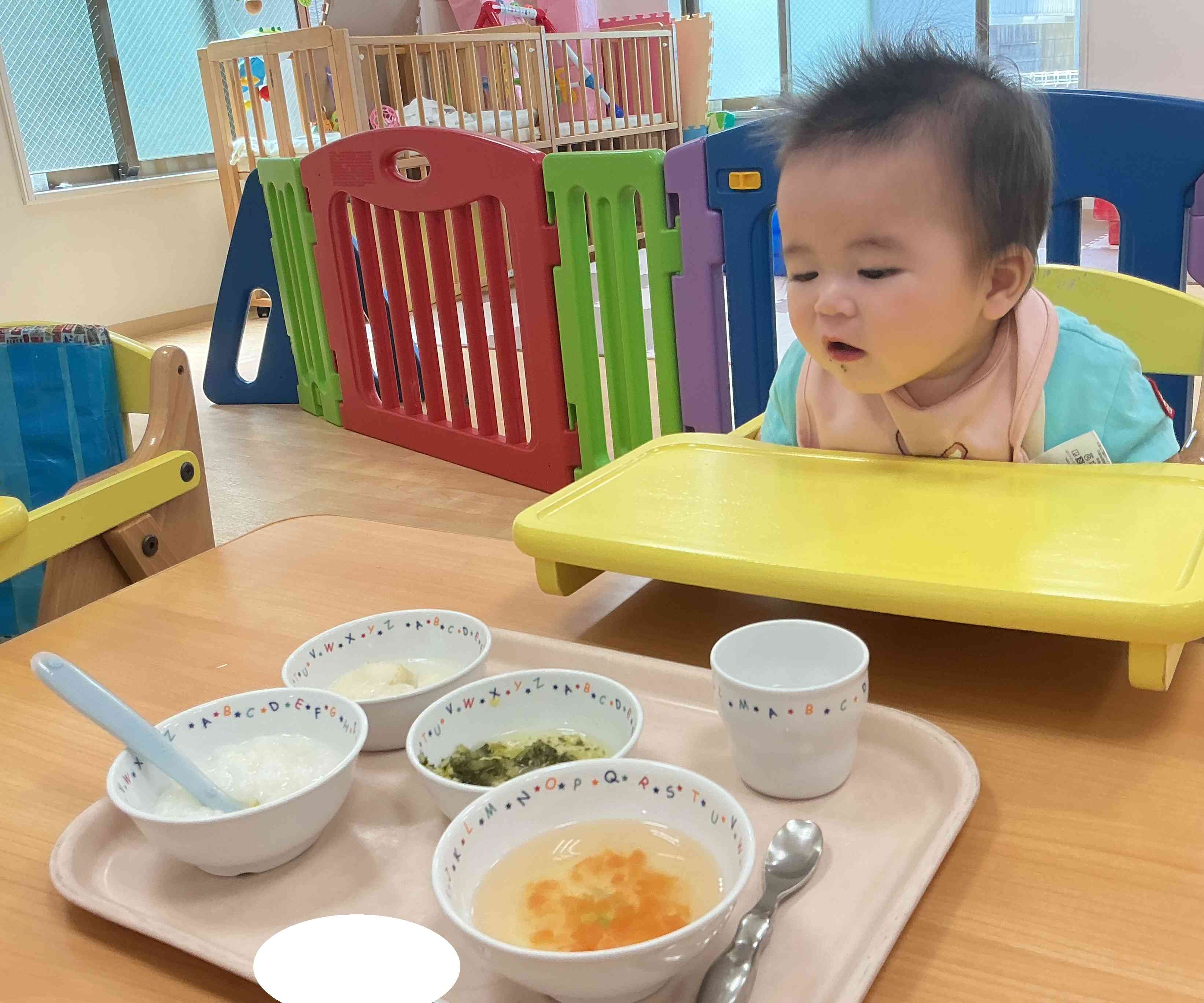 今日から離乳食が始まりました