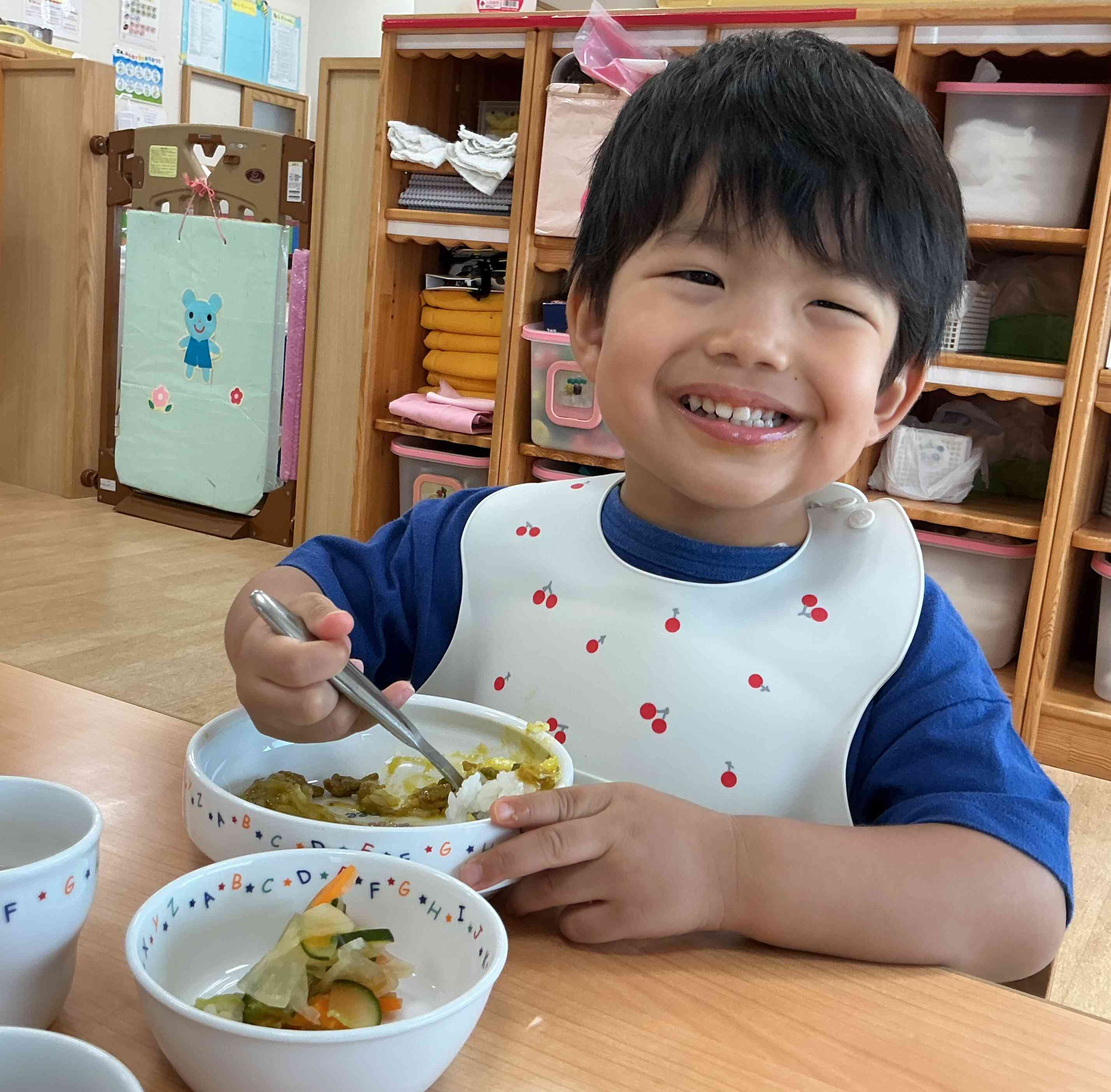 皆で作ったカレーのお味はどうかな？