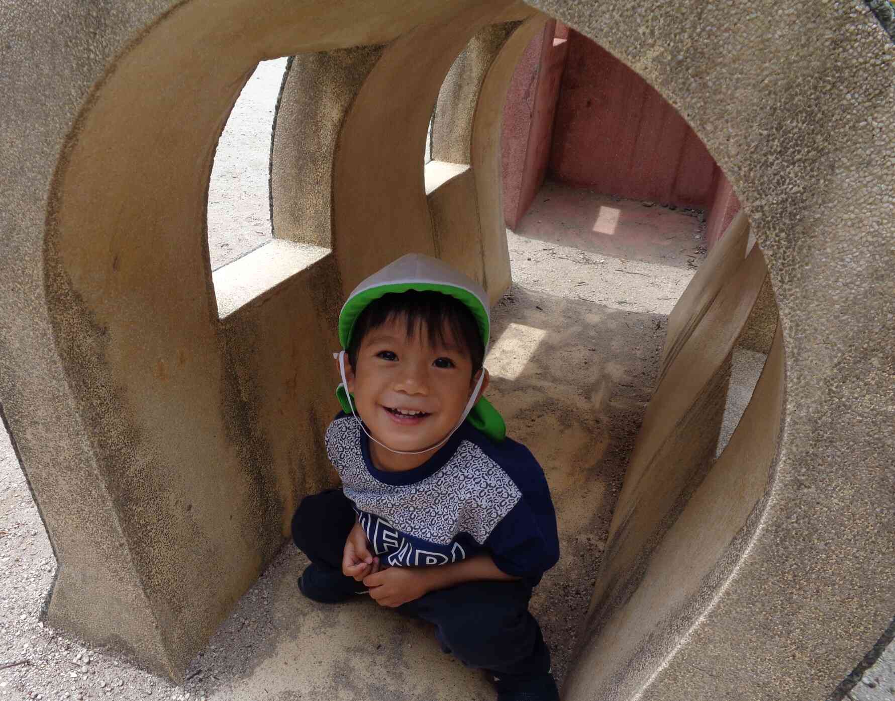 晴れた日にはお外でたくさん遊びます♪