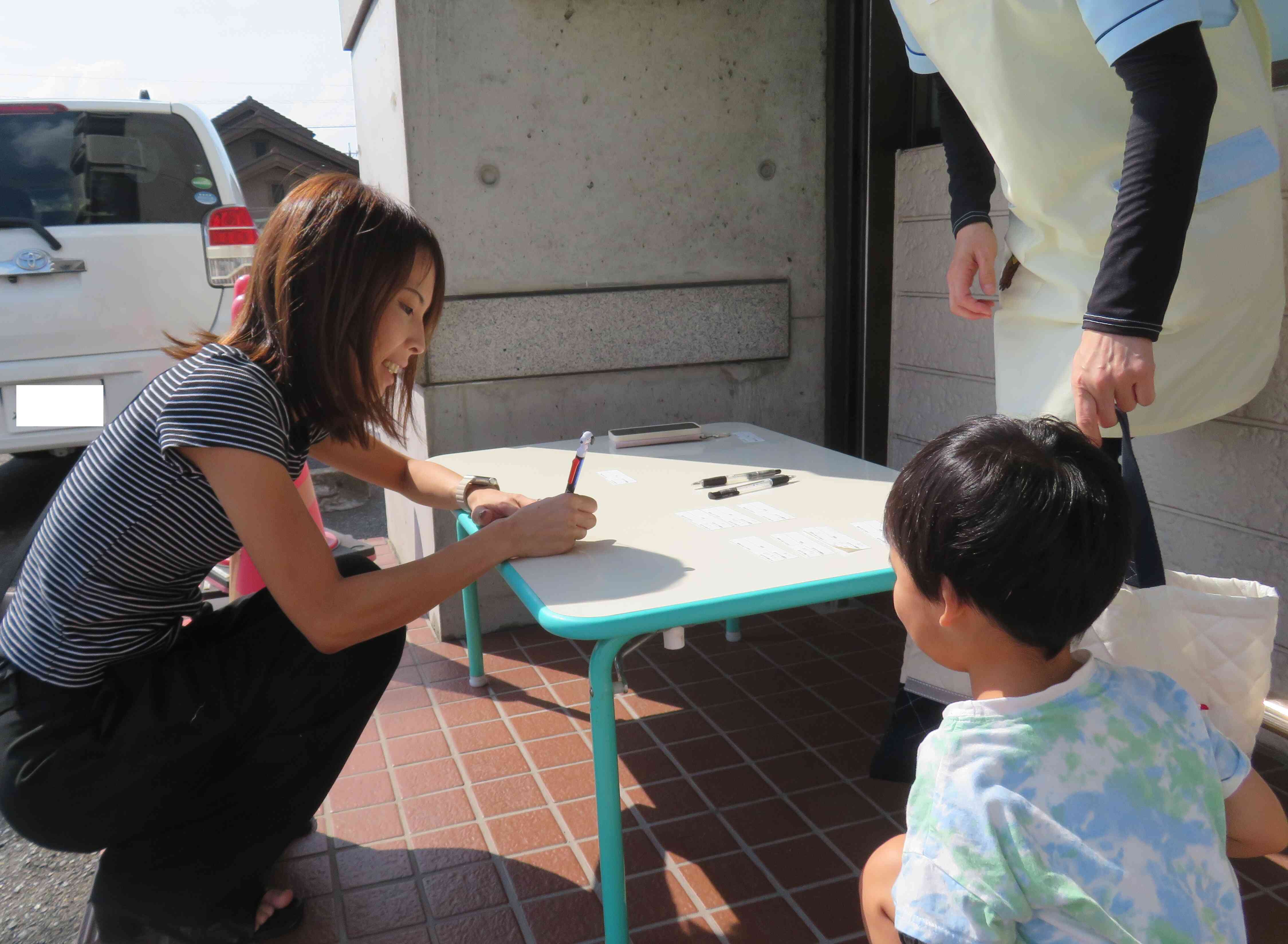 保護者と協力して取り組む引き渡し訓練