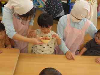 子どもたちのワクワクがいっぱいの鰹節削り