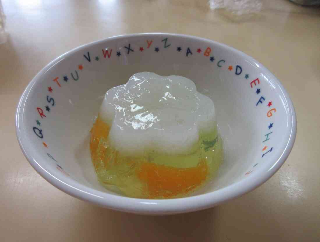 おやつのゼリー作り（5歳児）
