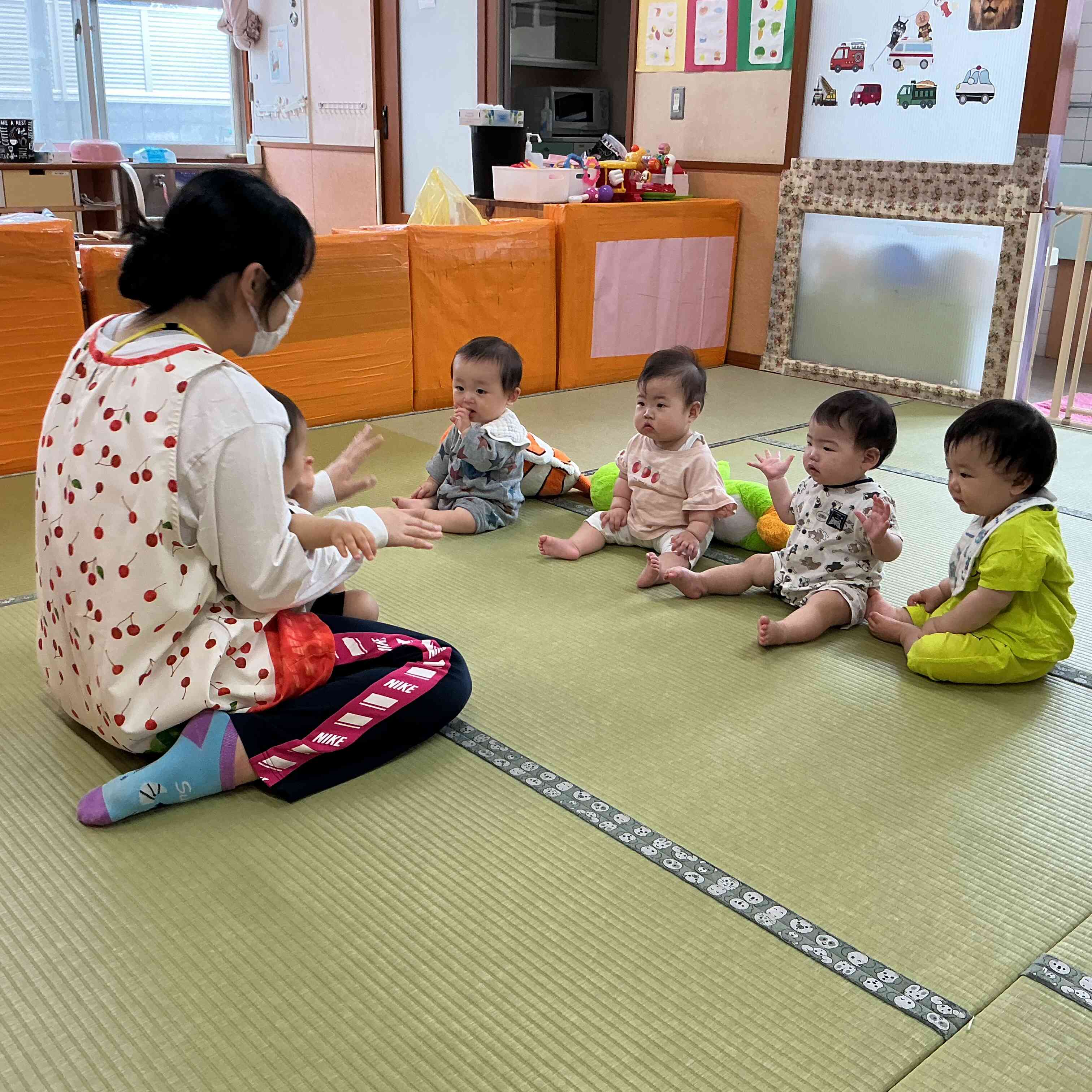 さくら組（0歳児）の様子