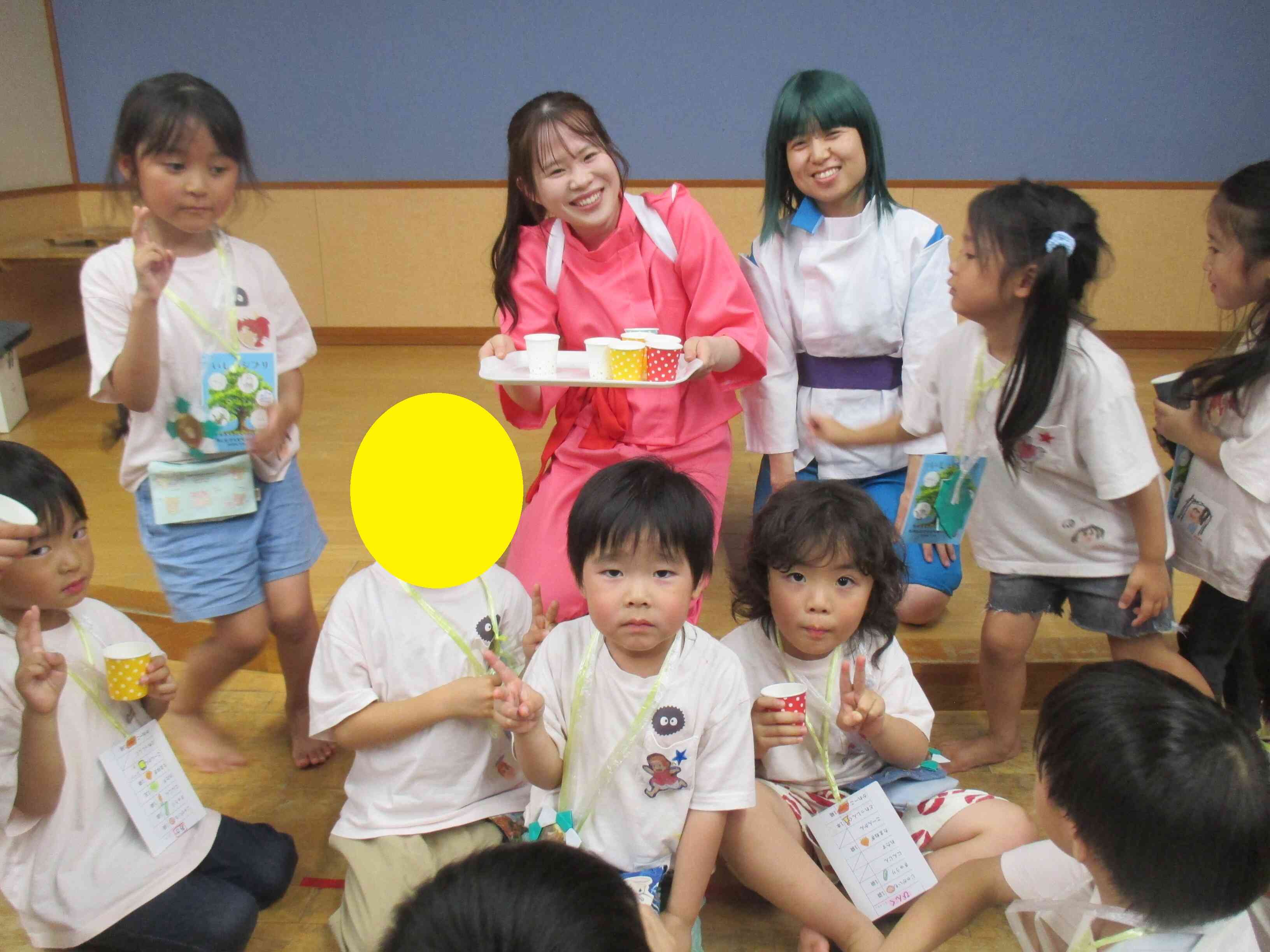 先生たちもキャラクターに変身！