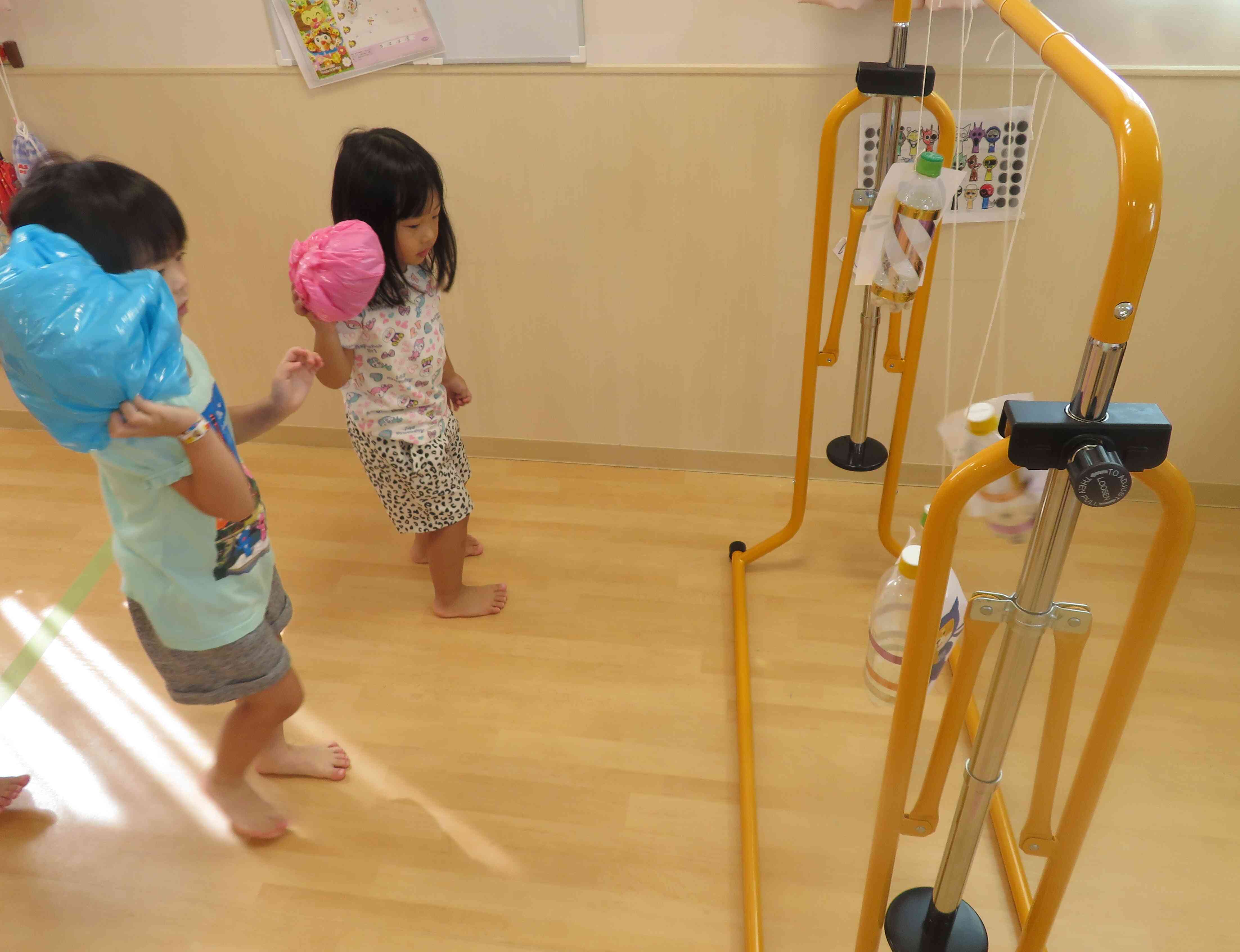 「忍法・玉投げの術」これで空中戦もばっちり