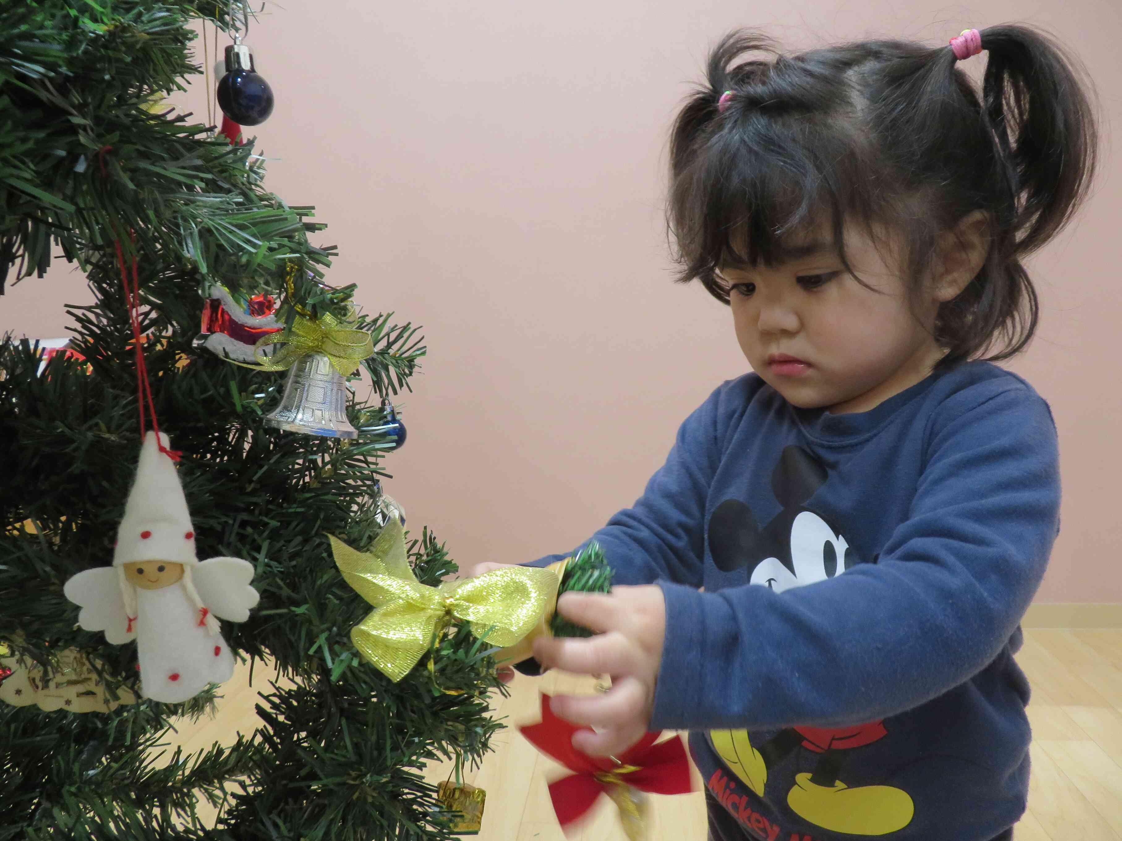 ツリーの飾りつけ★