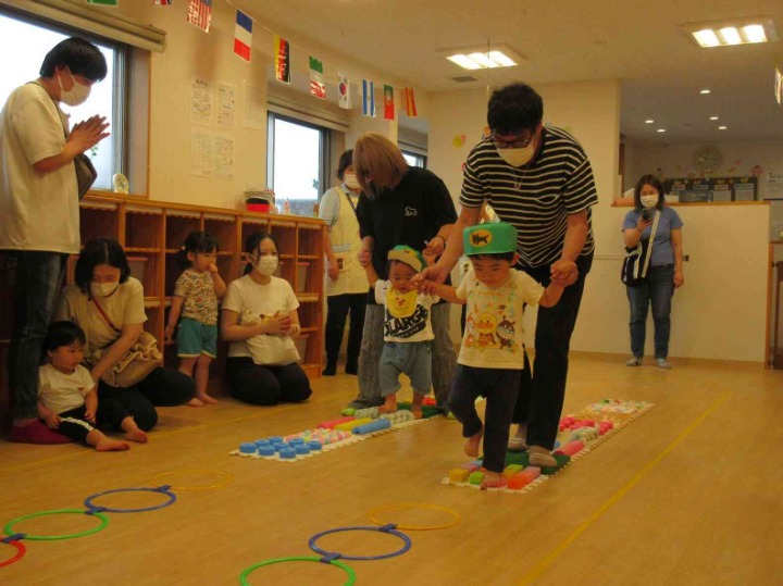 あひる組&うさぎ組「親子競技」