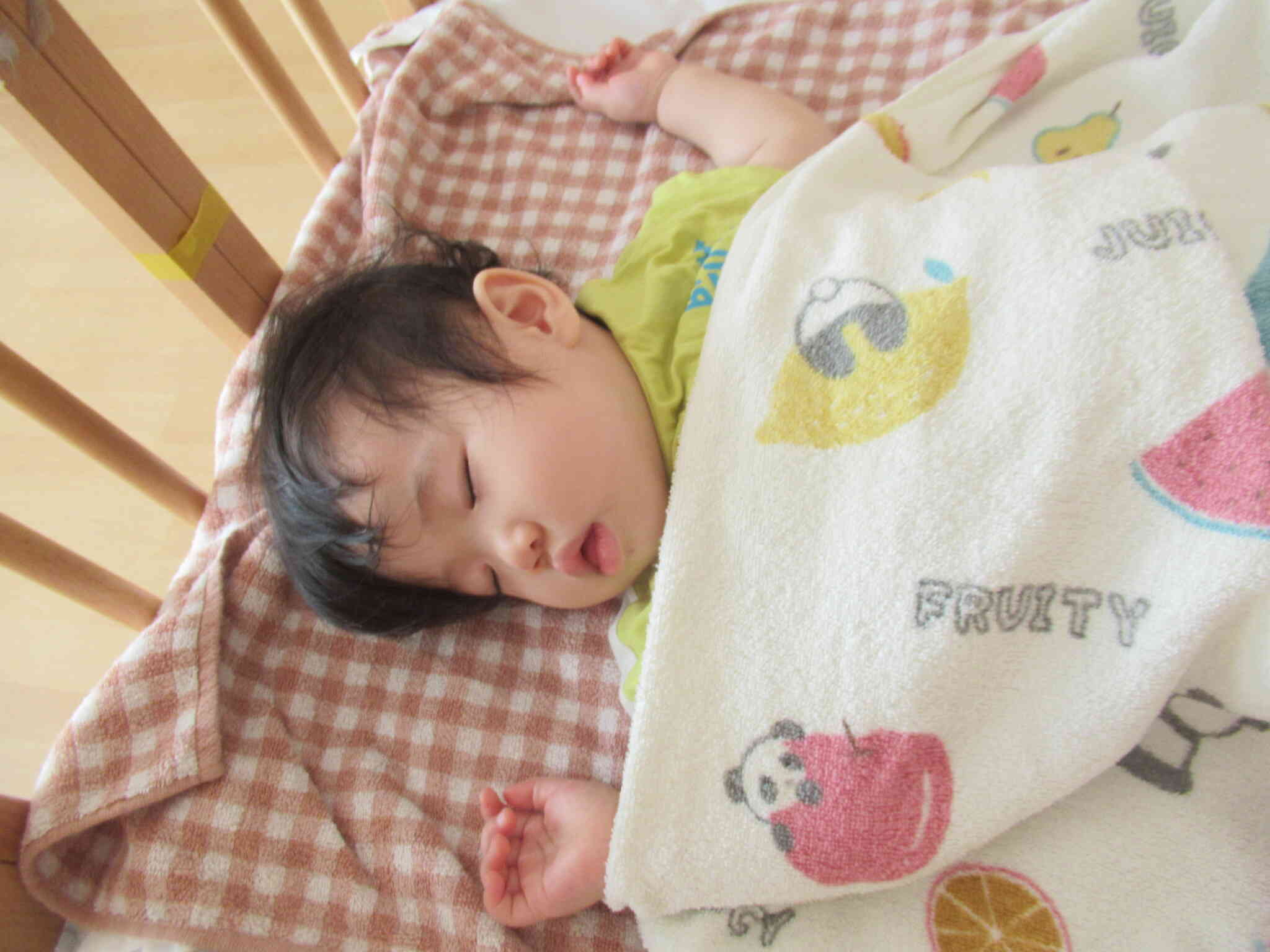 スヤスヤ…眠った後はご飯だよ～
