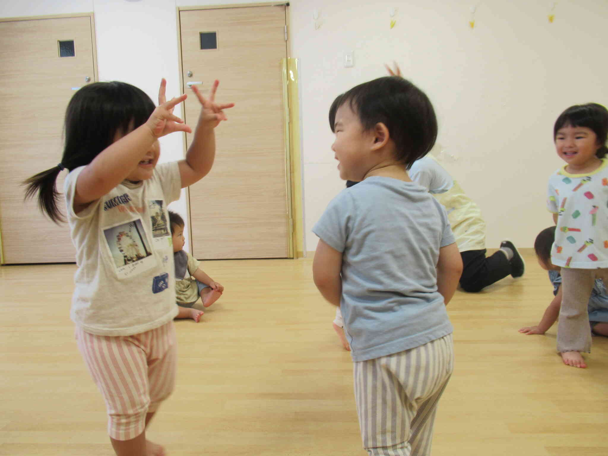 思わず踊り始めちゃった♪