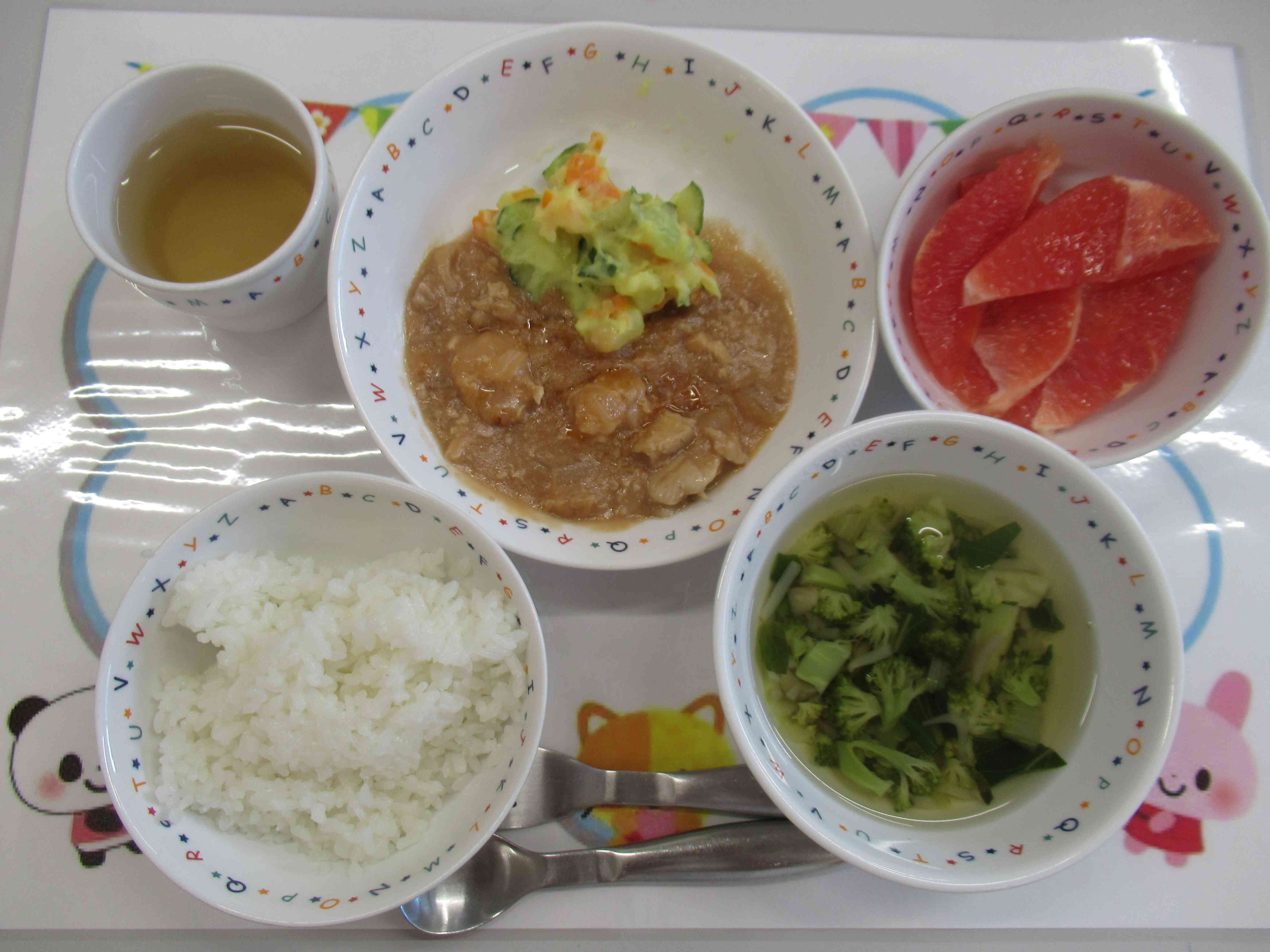 2025/08/26の給食