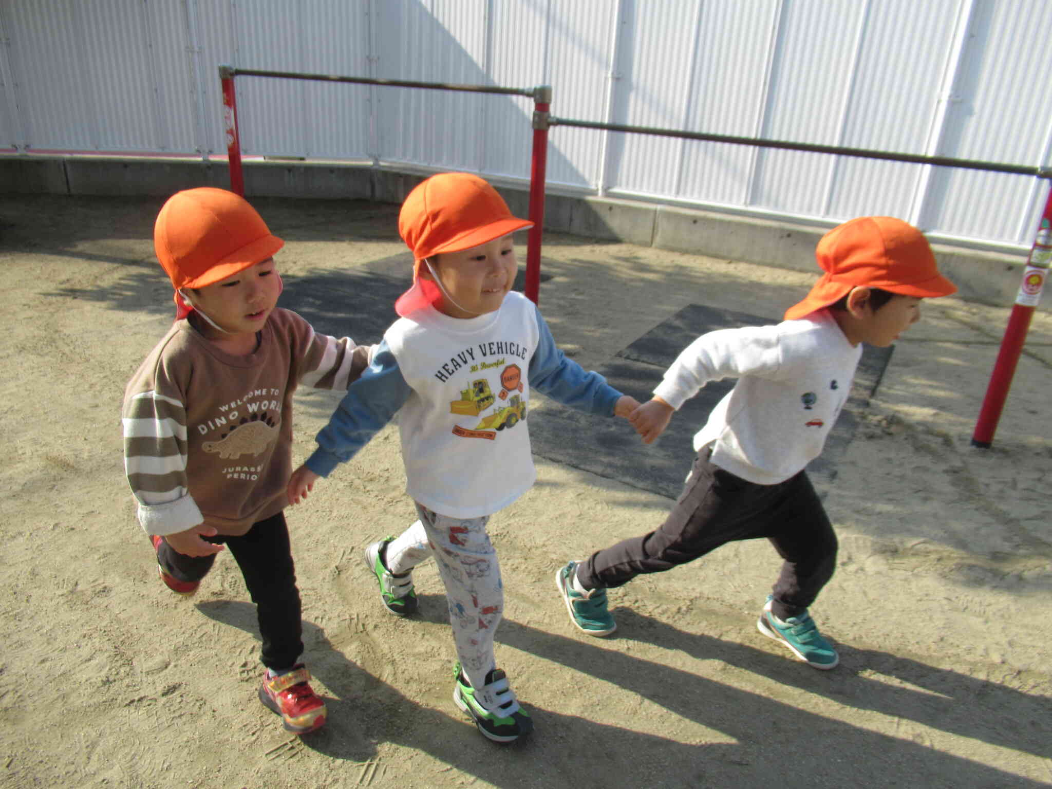 みんな仲良しで遊ぼう