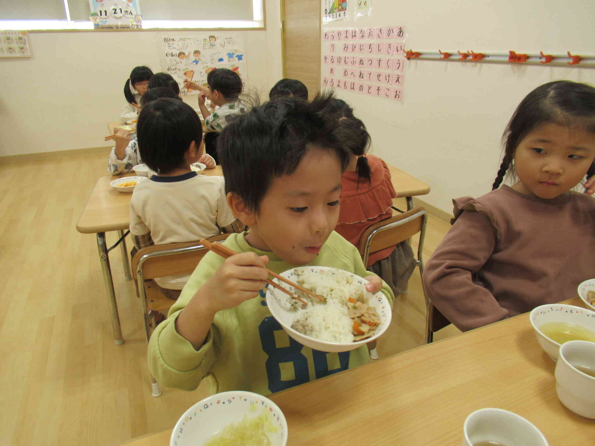 たくさん遊んでお腹が空いたね