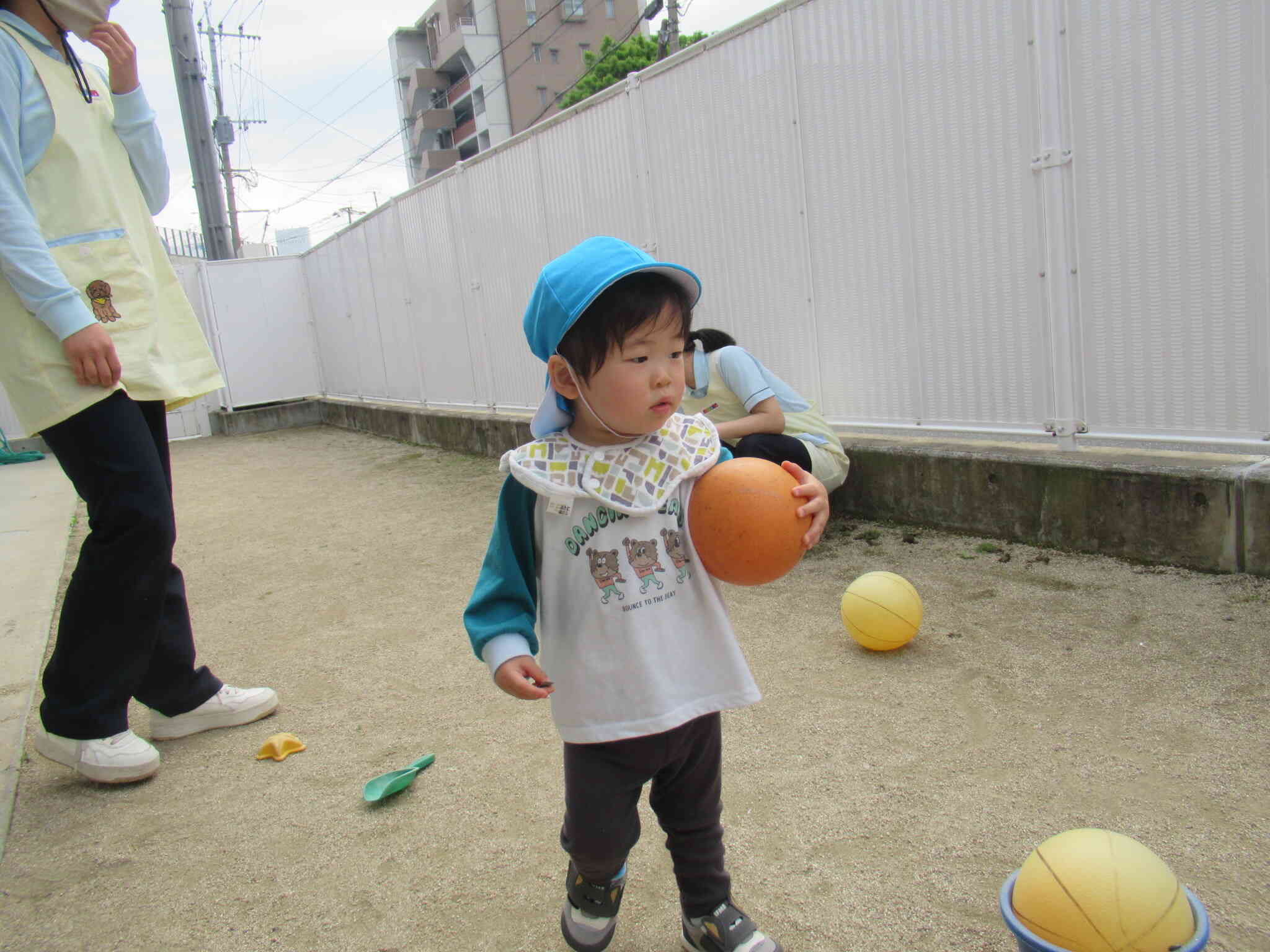 ボール遊びもしたよ♪