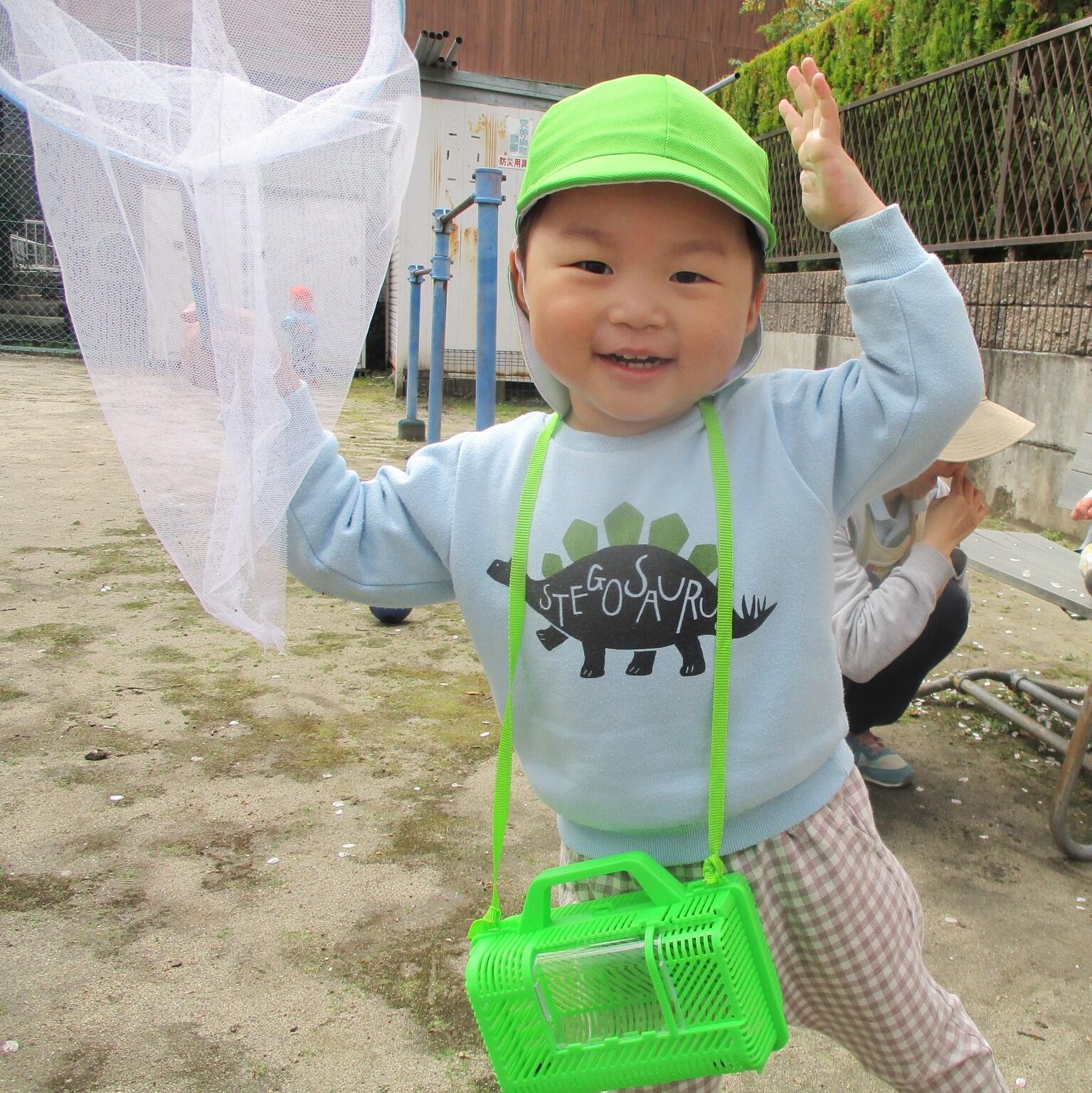 晴れた日には公園で元気いっぱい遊びます