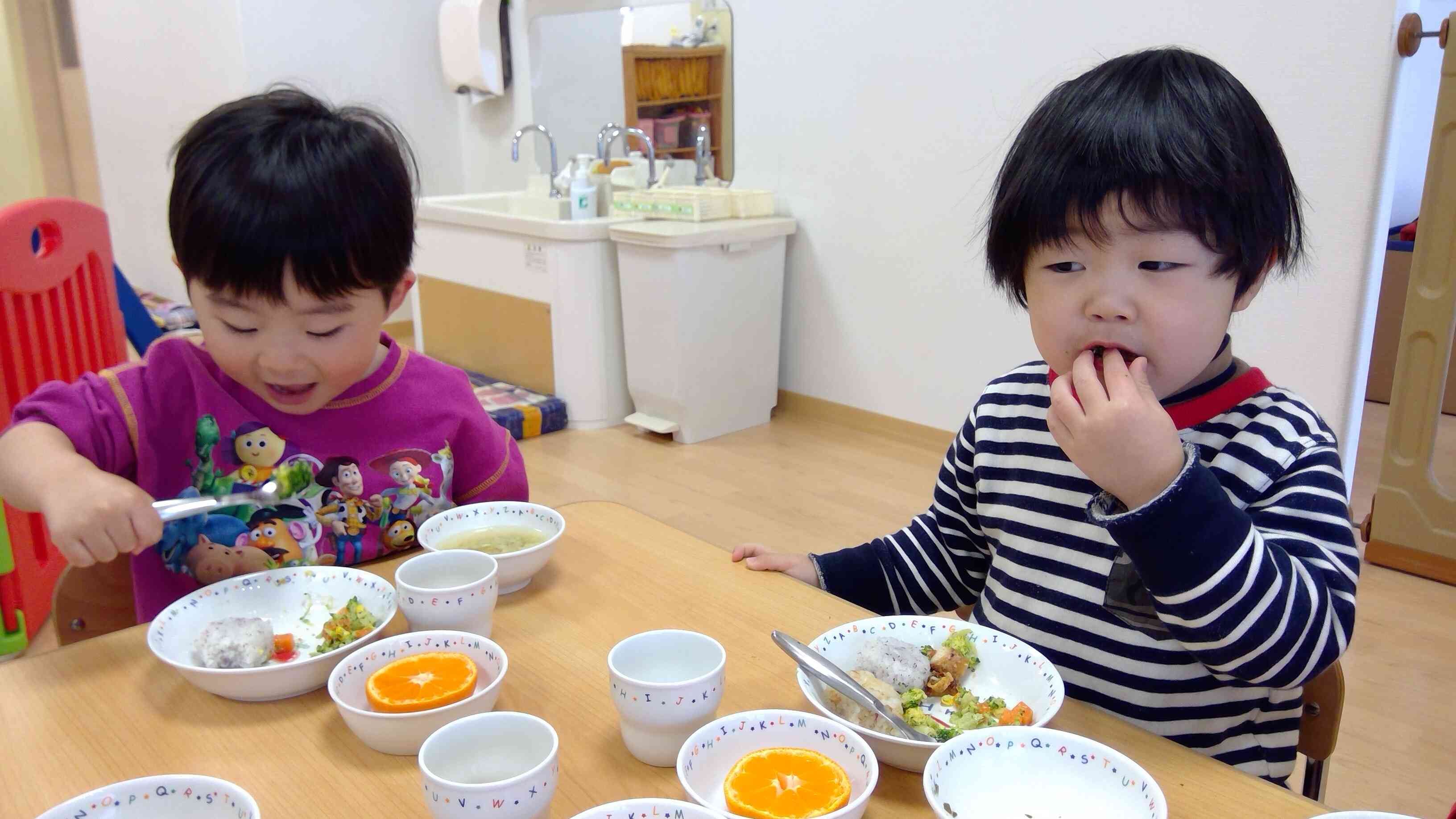 給食美味しいね