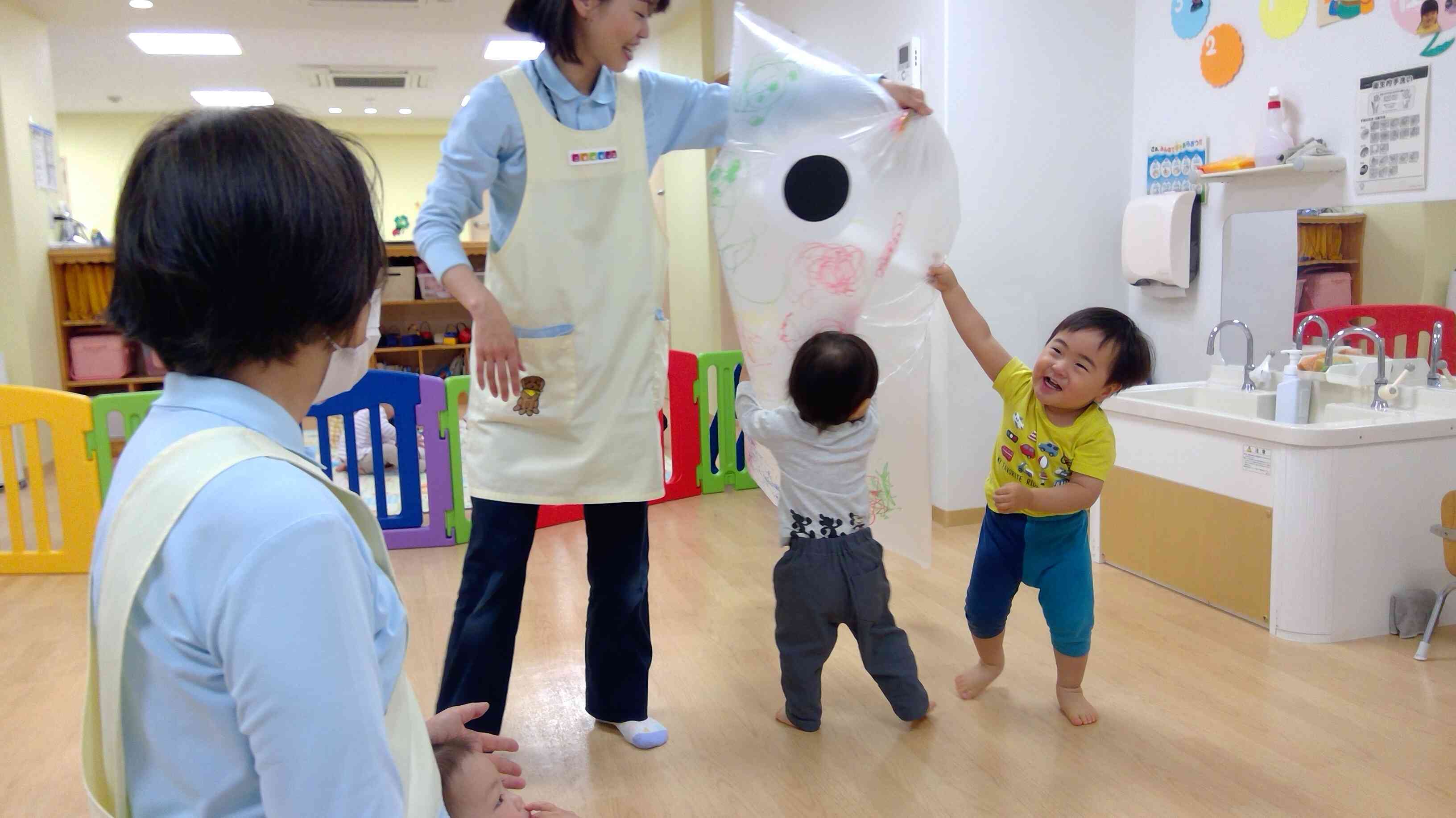 あひる組さんも大きなこいのぼりに大喜び✨