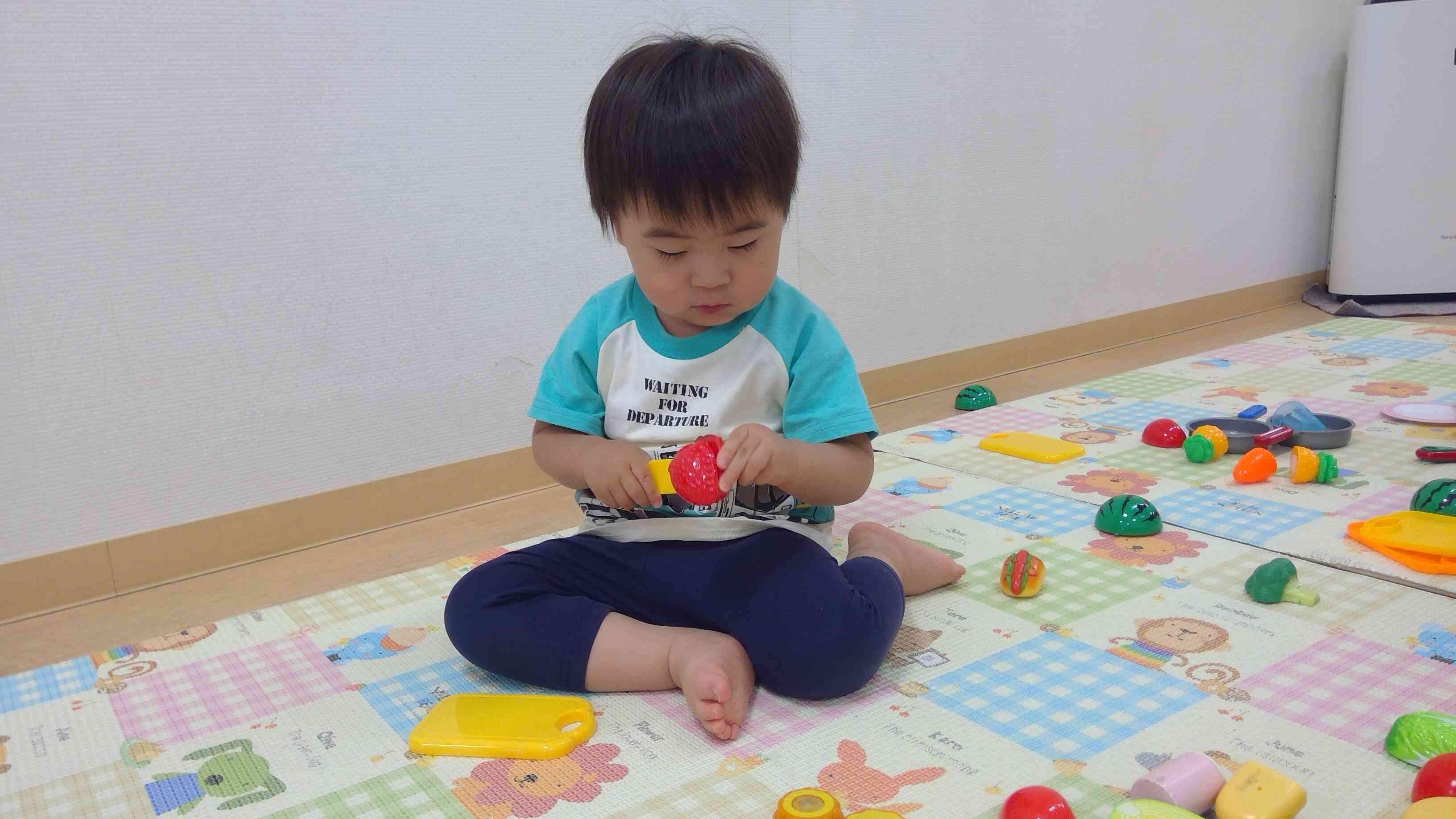 いちごをちょっきん!