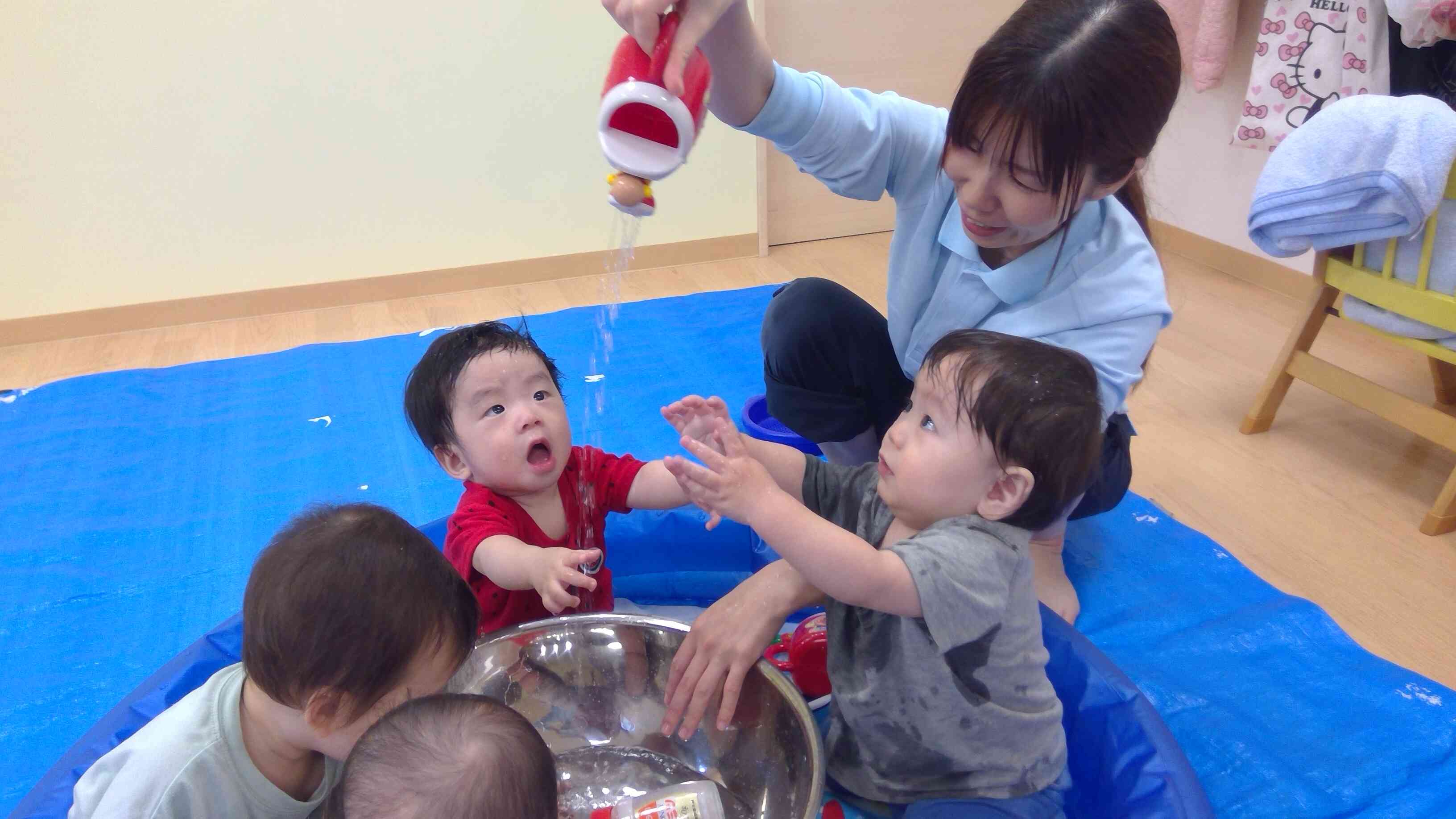 初めての水遊び♪