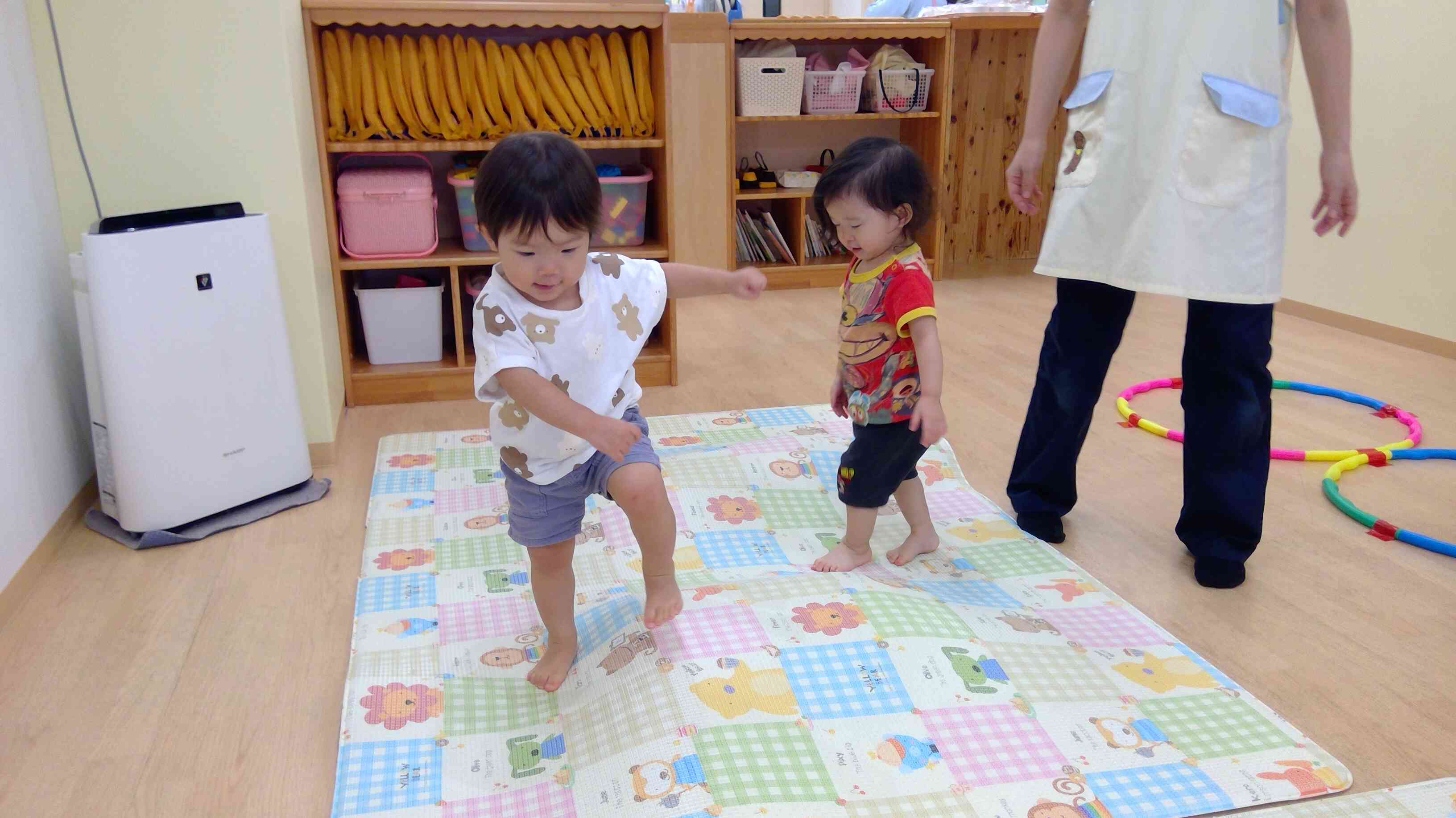 粘土遊びの後は運動遊び！
