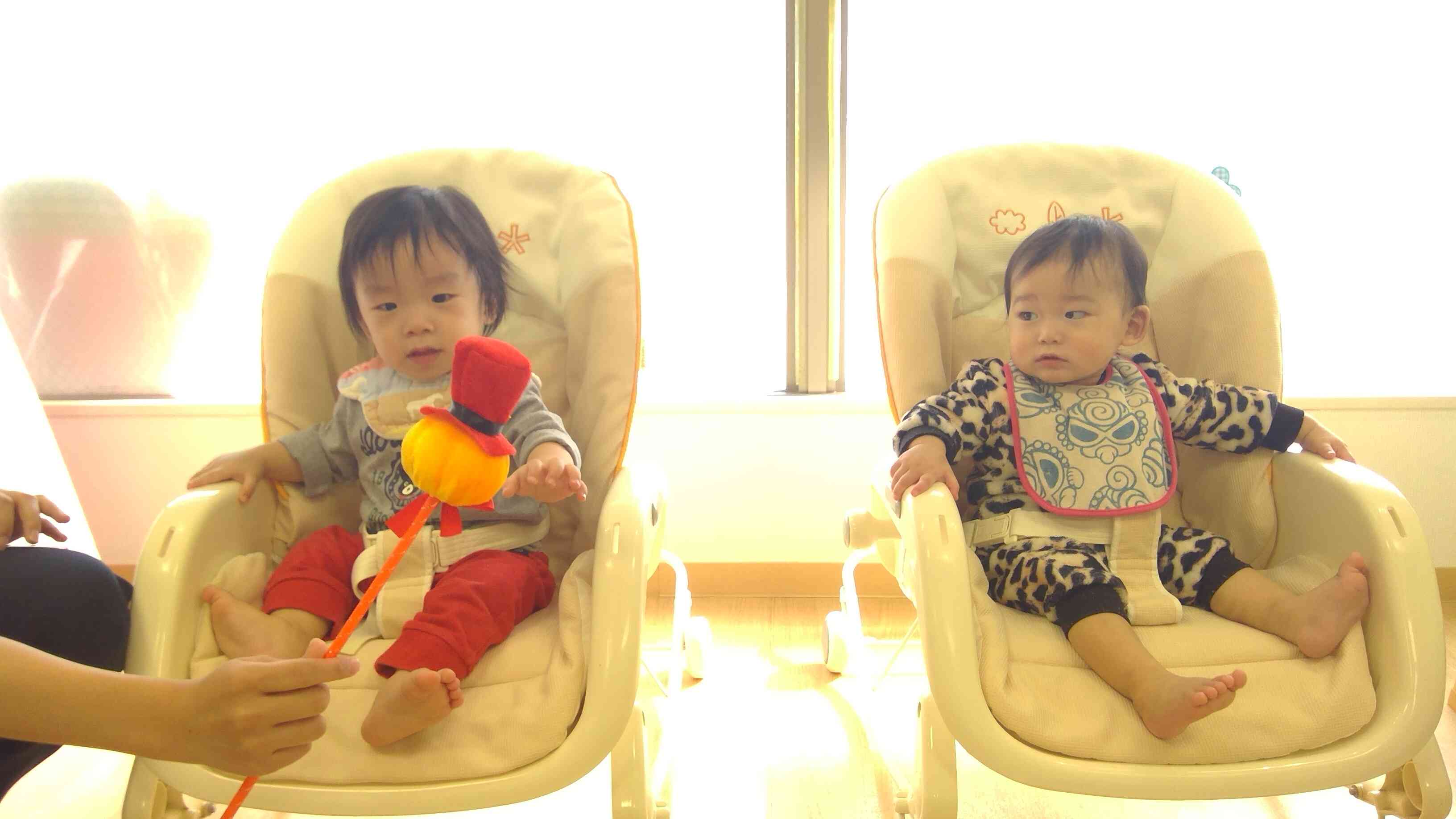 スペシャルマイクに興味津々！