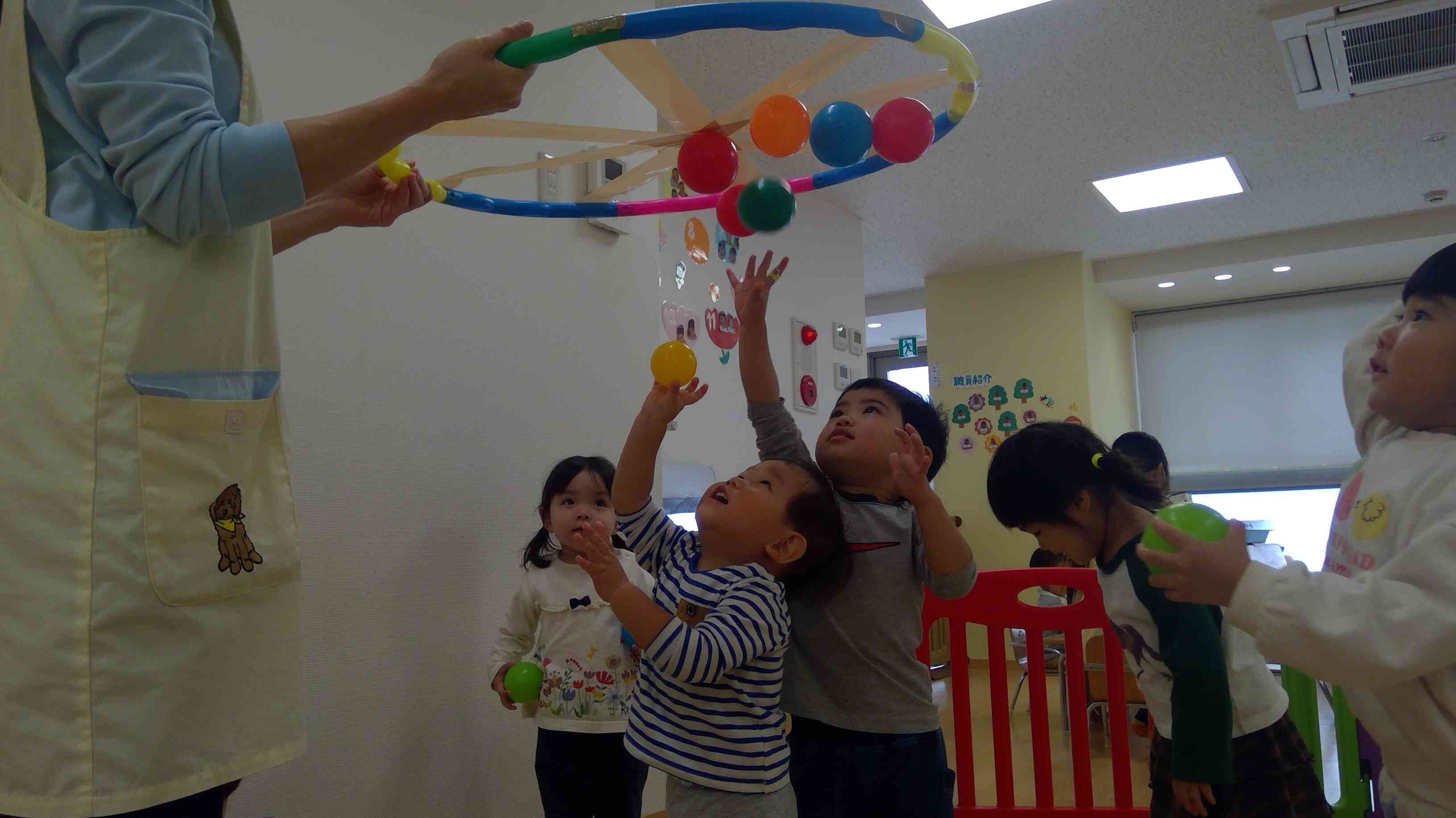 いっぱいくっつけろ～！