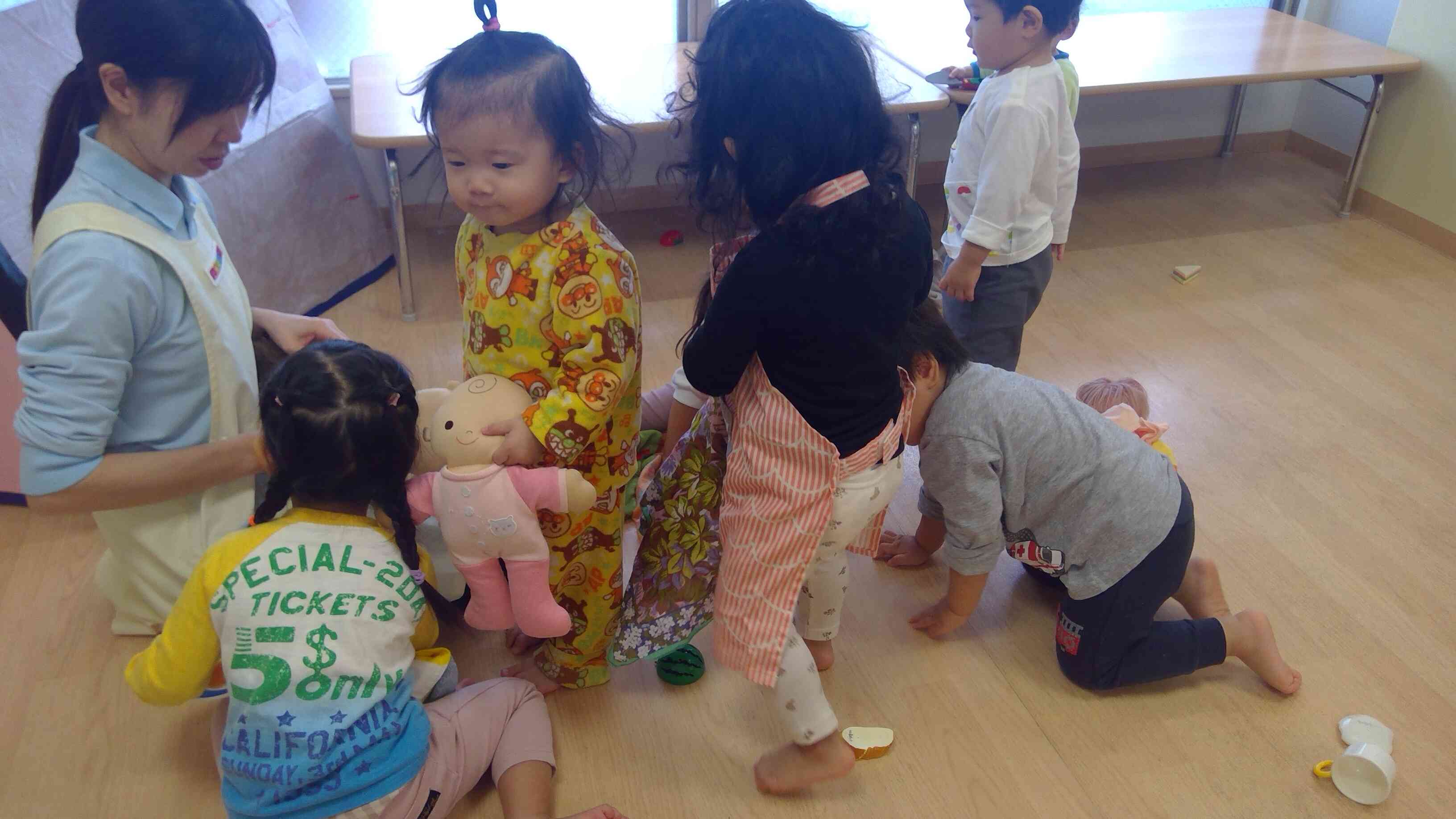 お部屋で遊んだよ！