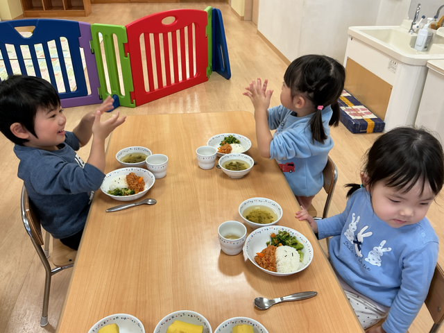 給食も特別メニューです♪