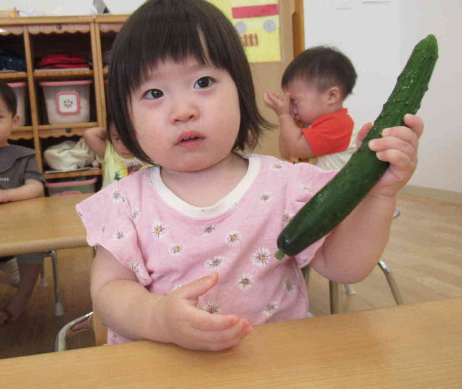 これ、きゅうりかな～