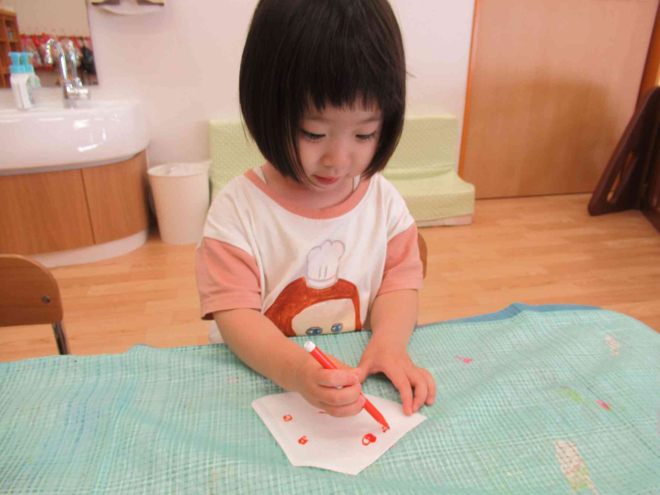 どんな模様にしようかなー。