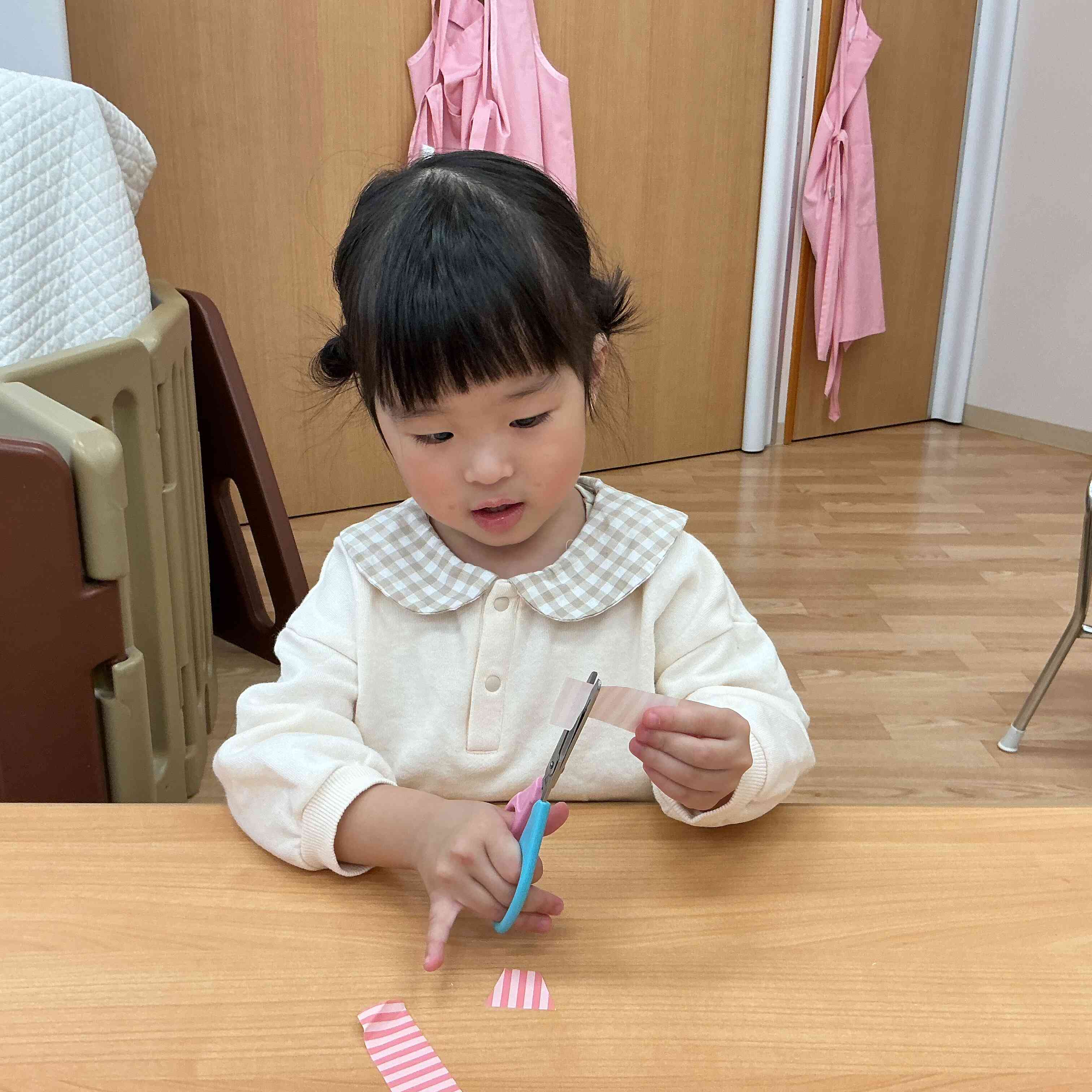 ハサミに挑戦！