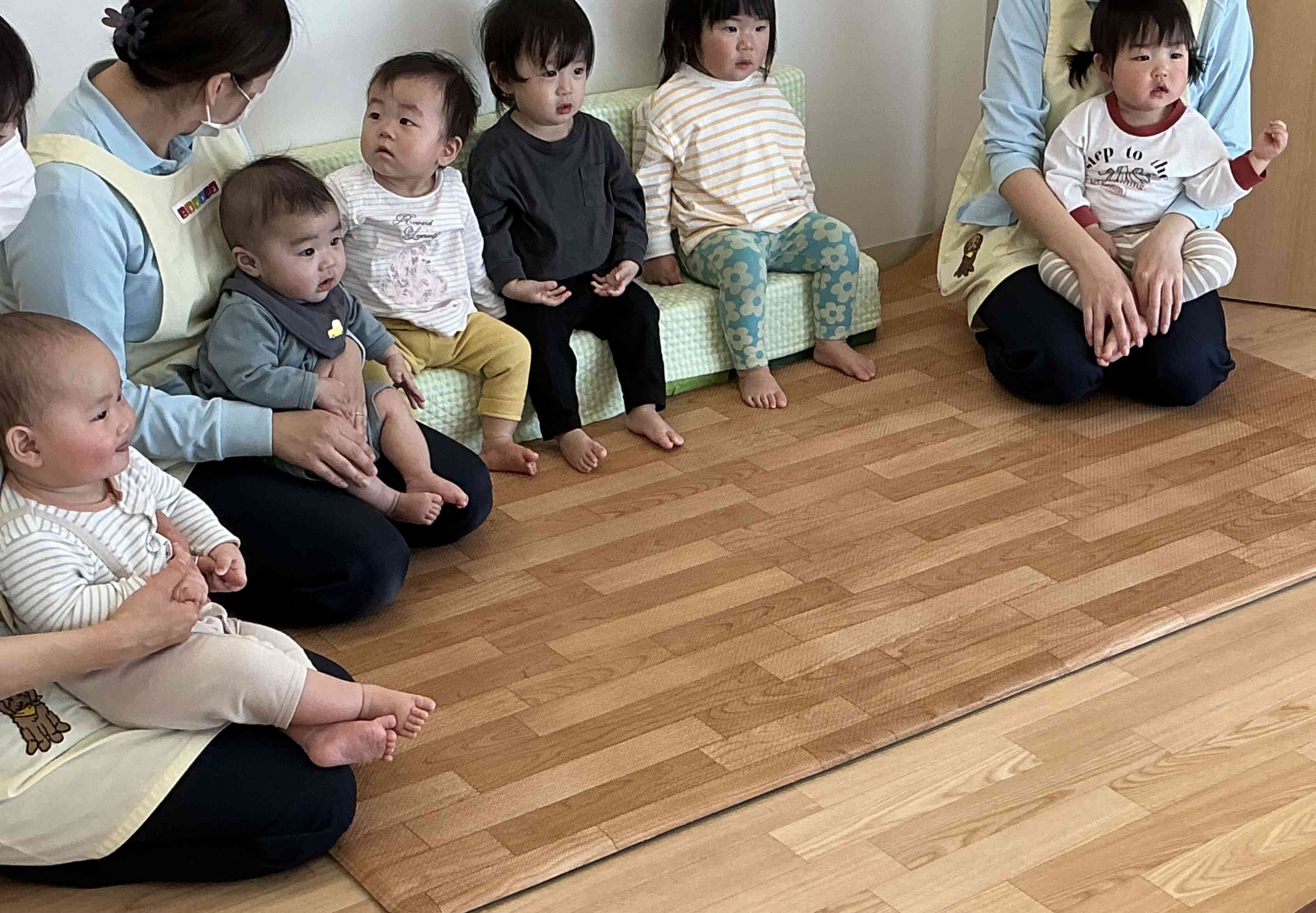 英語教室（あひる組・ひよこ組）