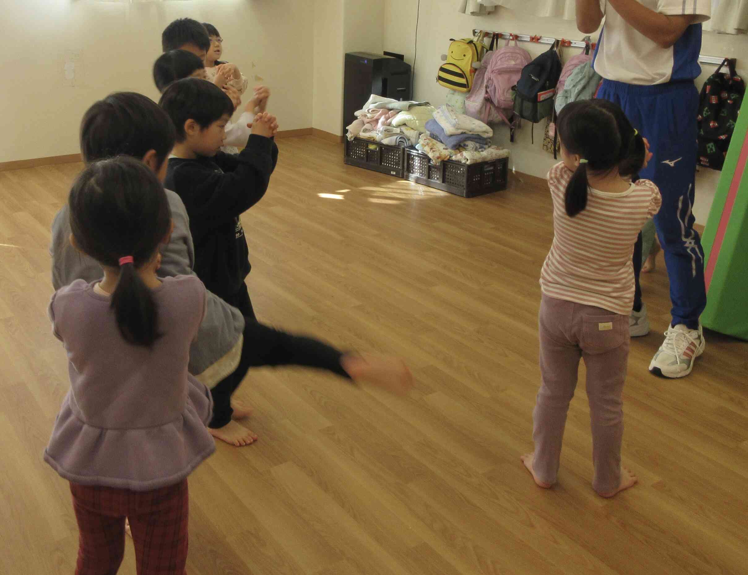 手首と足首もしっかりと動かしました！