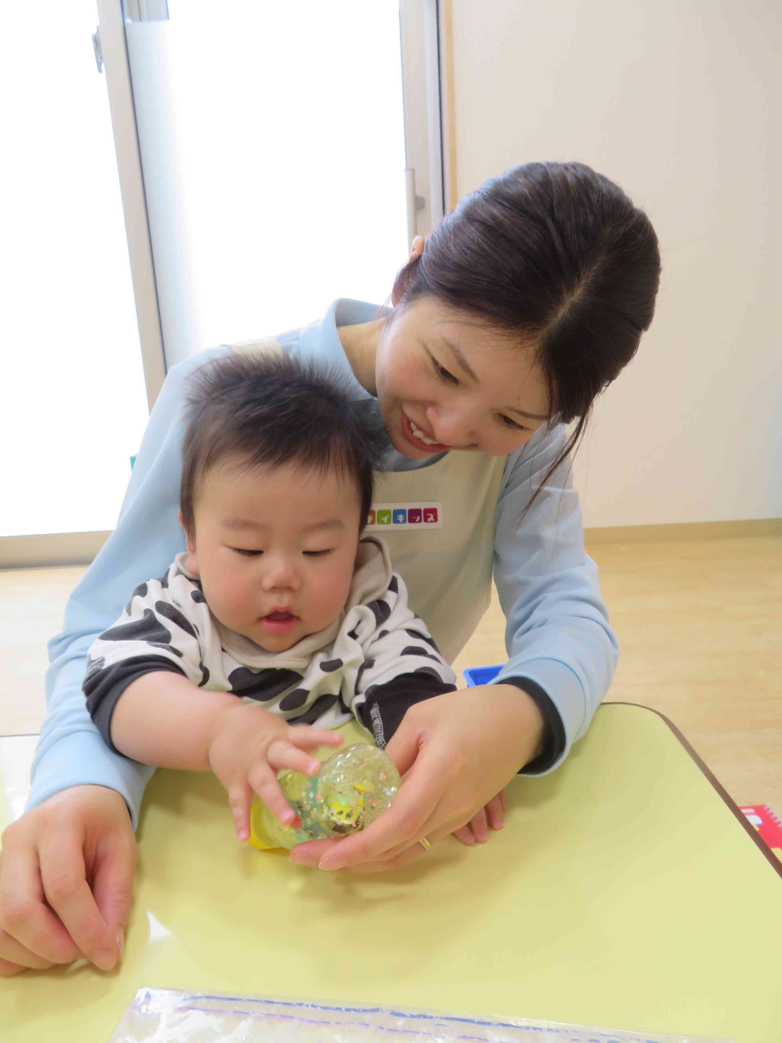 センサリーボトル おもしろいね♪