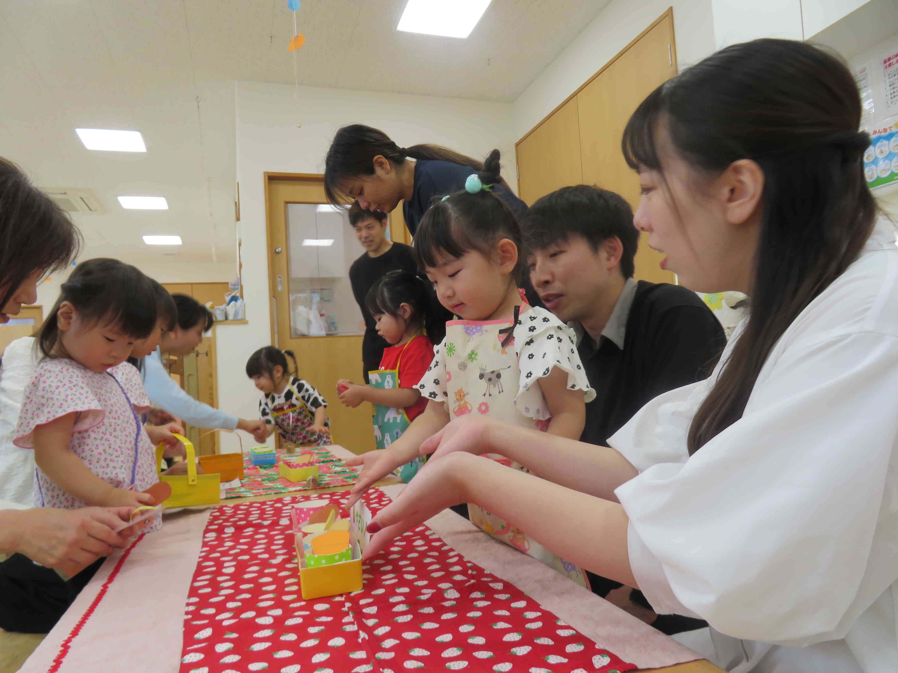こちらいかがですか～？