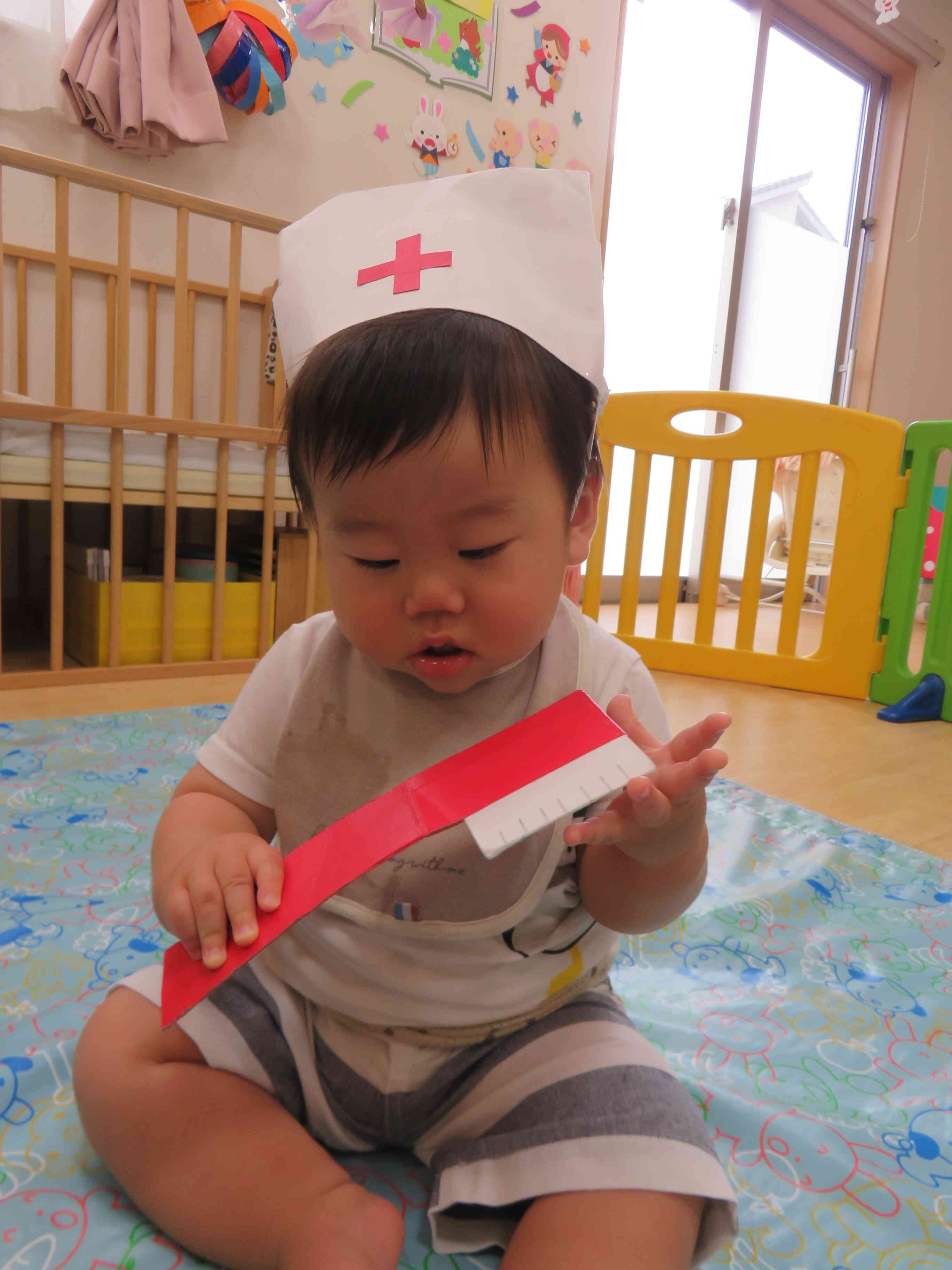 明日は歯科健診。歯医者さんになってみたよ☆