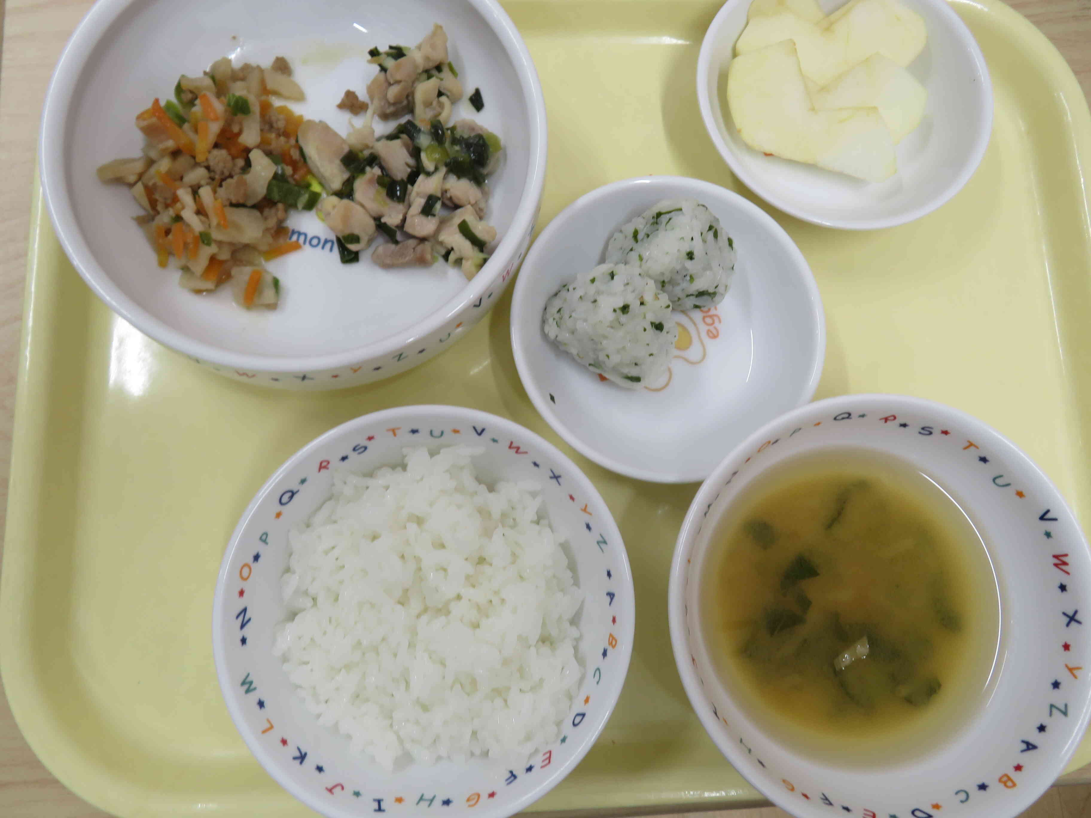 ☆10月23日(木)　献立のご紹介☆